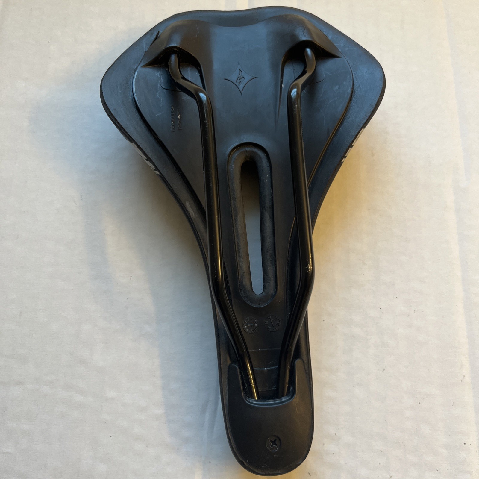Specialized Riva Women’s Bike Saddle Seat Body Geometry 155mm Width Road MTB