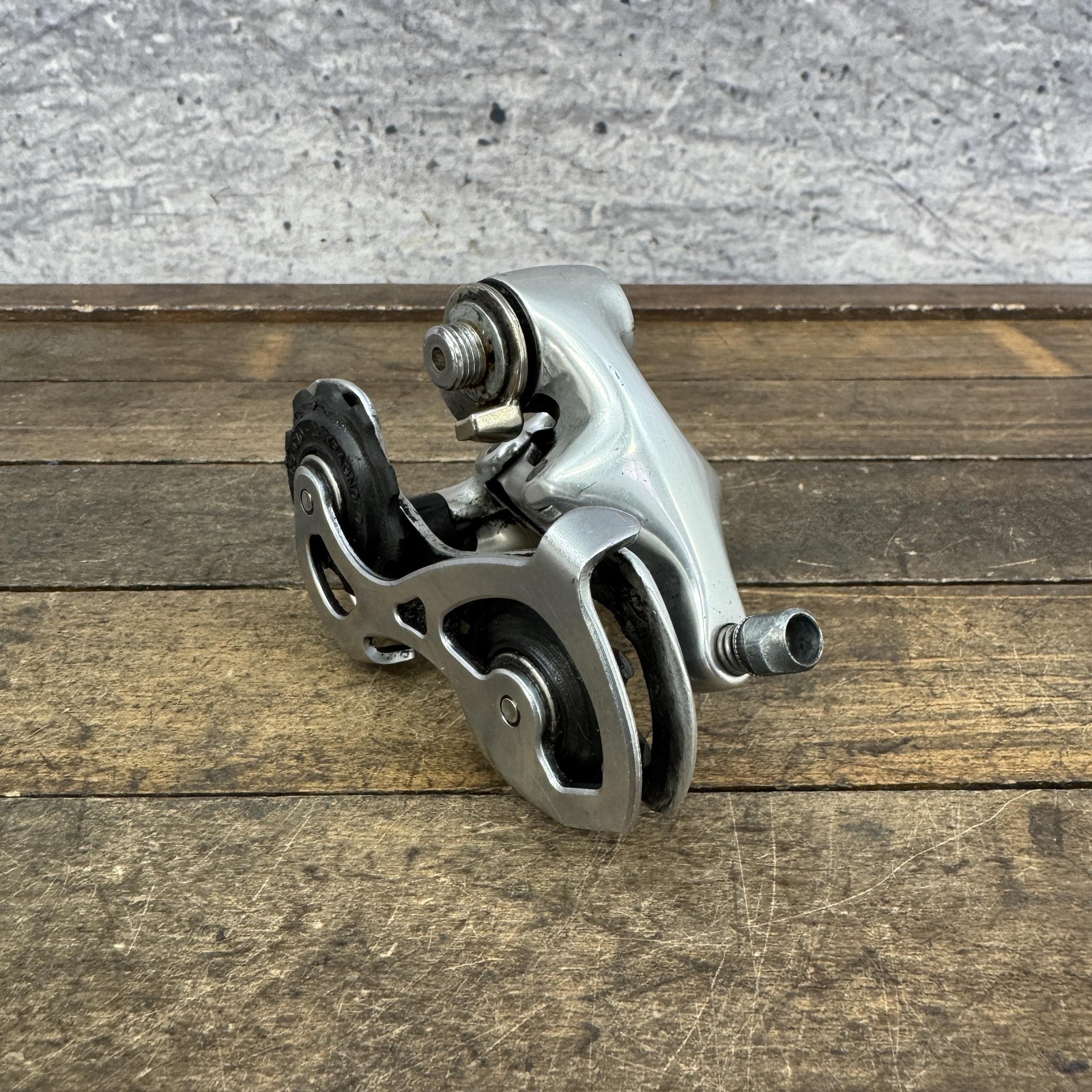 Vintage Campagnolo Centaur Rear Derailleur Carbon 10 Speed Short Cage 225g