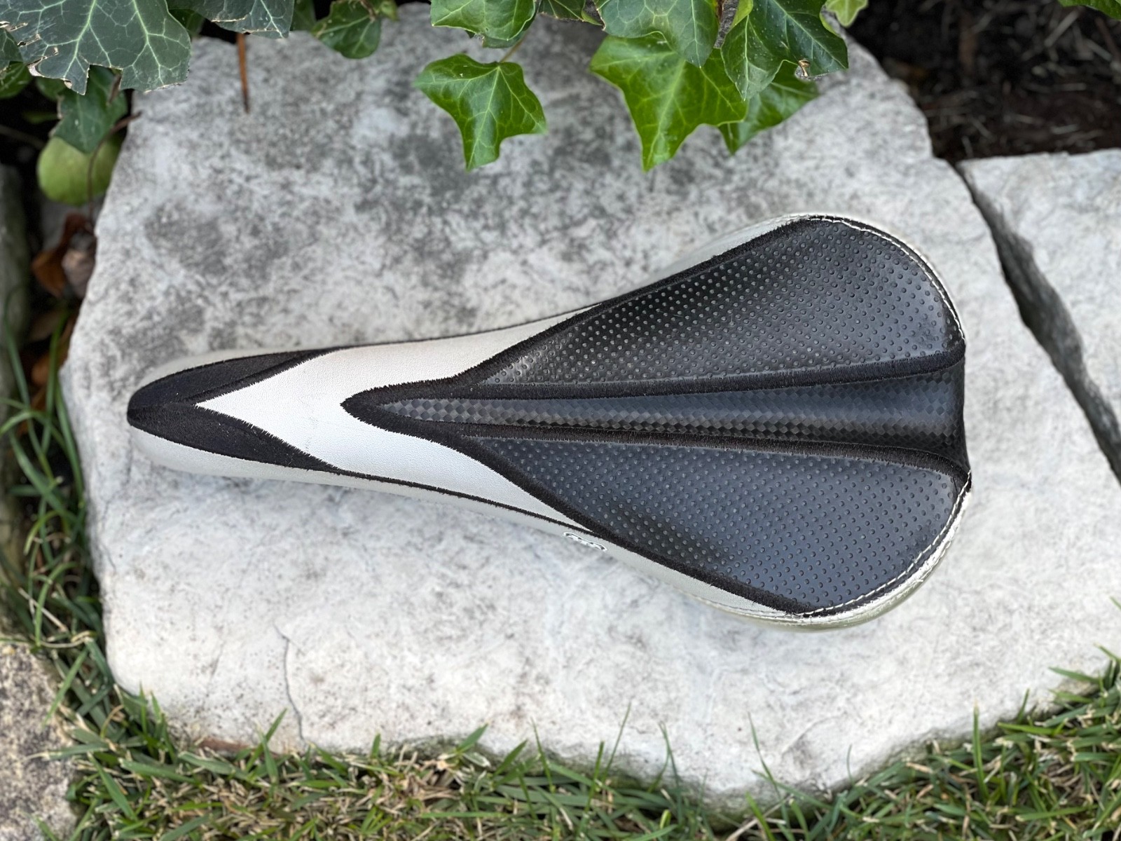 WTB Rocket V Embroidered Saddle Silver Gray Black – Mountain CX Bike