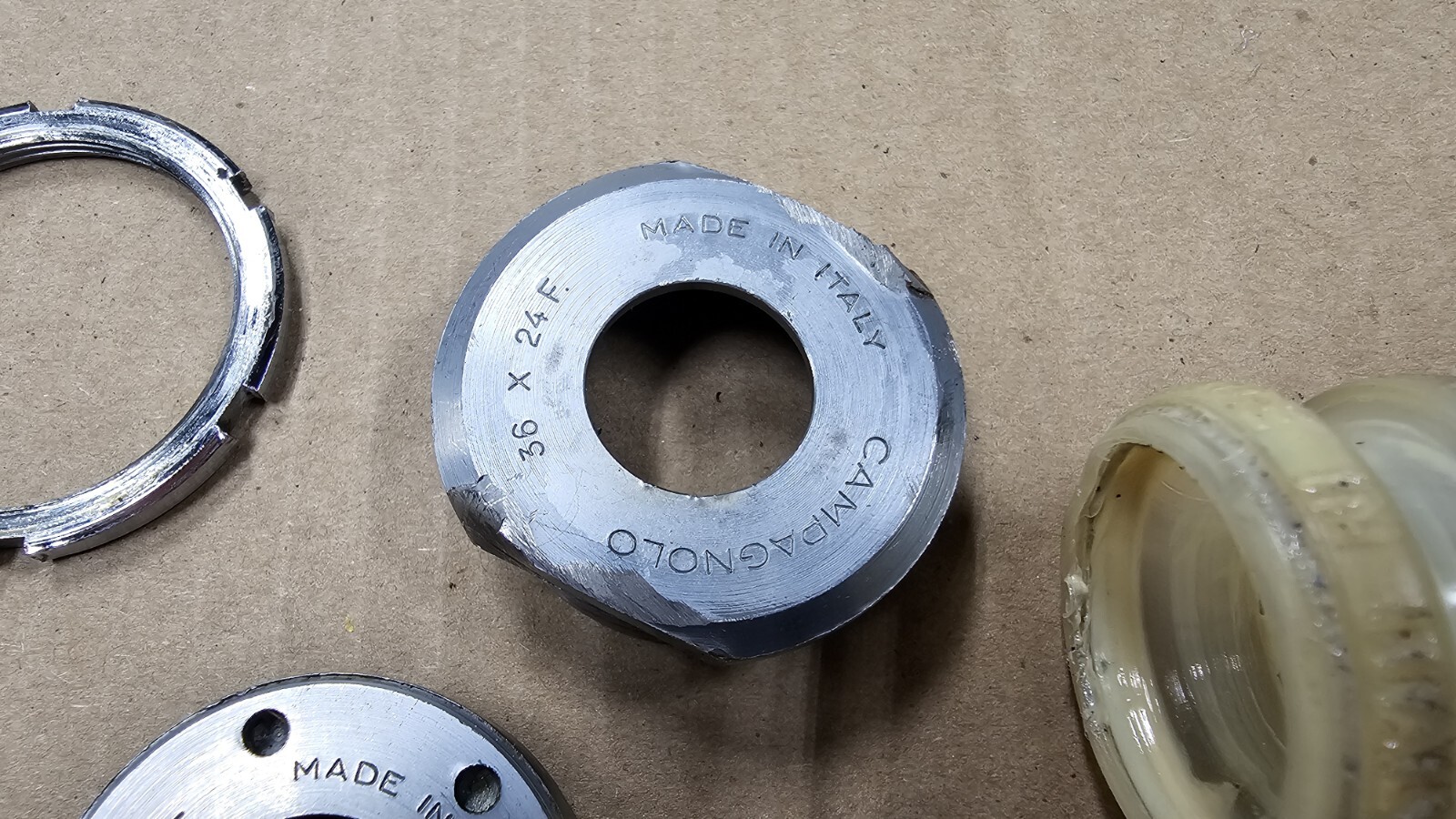 campagnolo record Bottom Braket 36X24F 70SS ITALIAN 111mm
