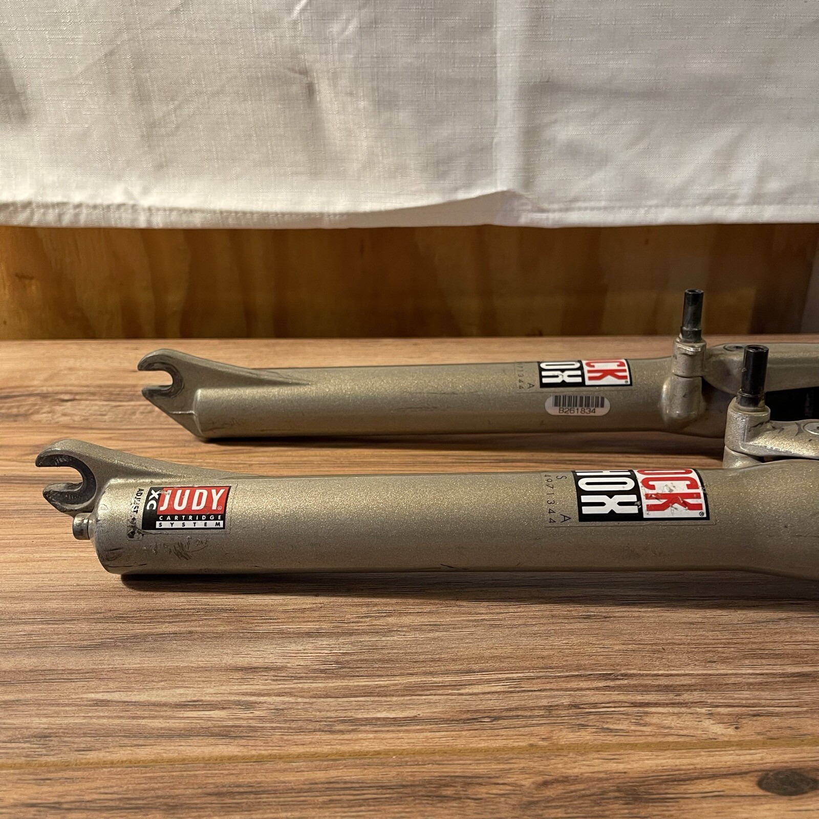 Rock Shox Judy XC  1 1/8 Threadless Suspension Fork 26 63mm 182mm
