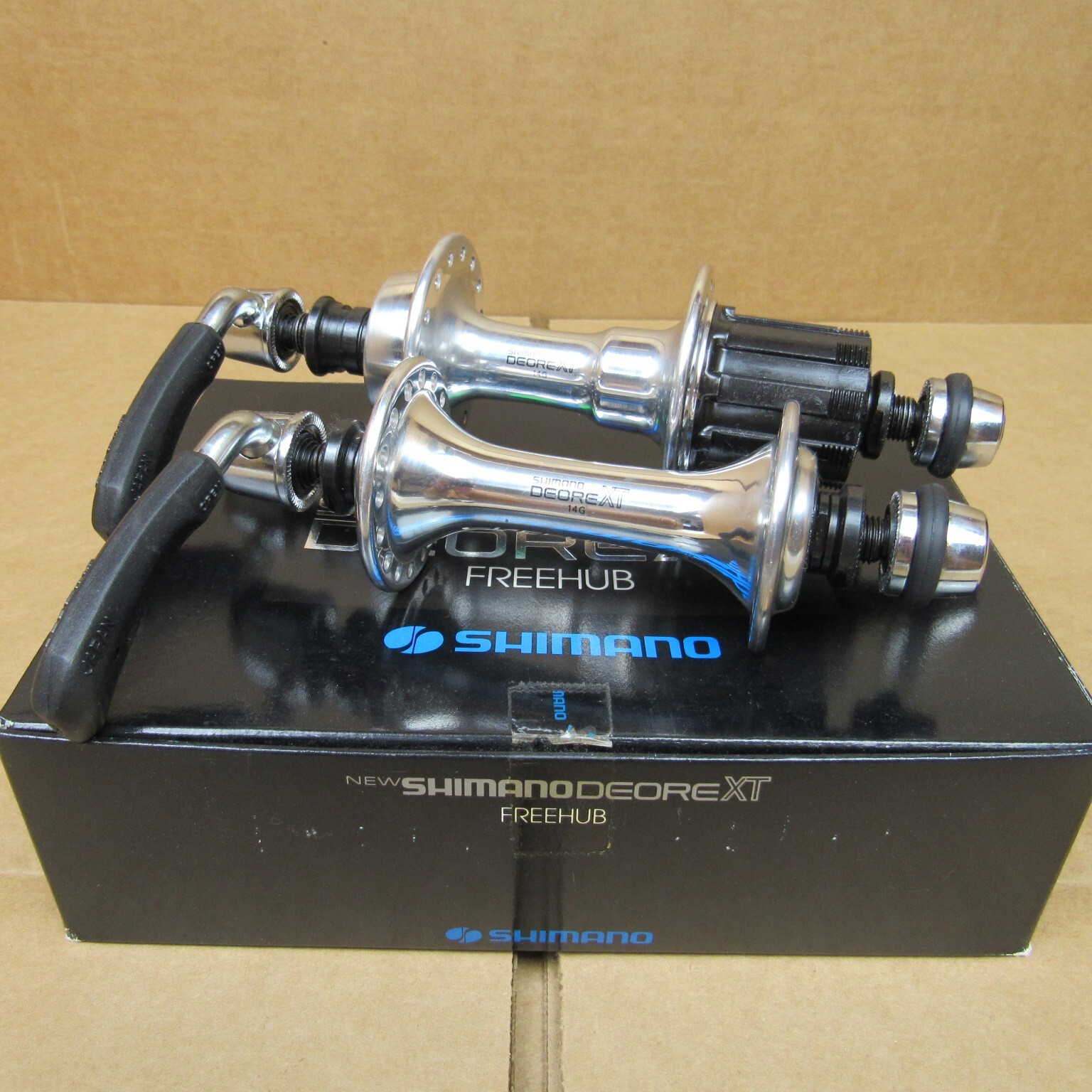 New-Old-Stock Shimano Deore XT UniGlide Hubset (32 Hole with 100/130 mm Spacing)