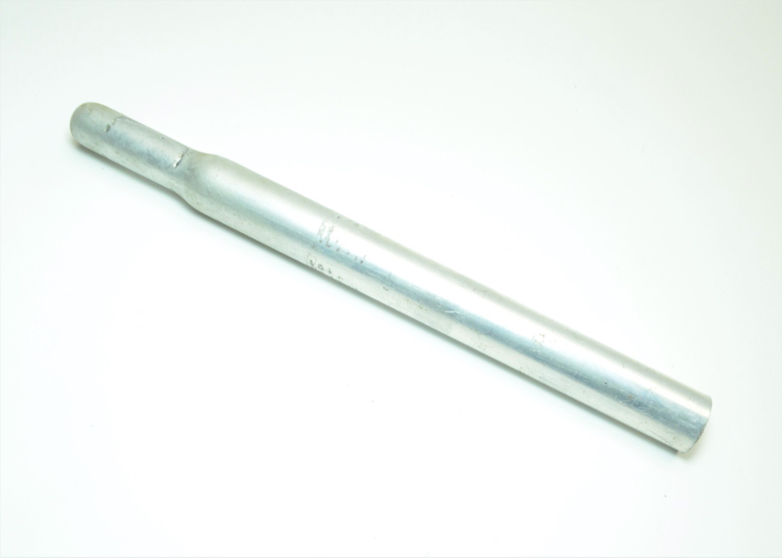 VINTAGE 1960s SCHWINN BICYCLE 13/16″ ZINC PLATED SEAT POST 5/8″CLAMP 9 1/4″ TALL