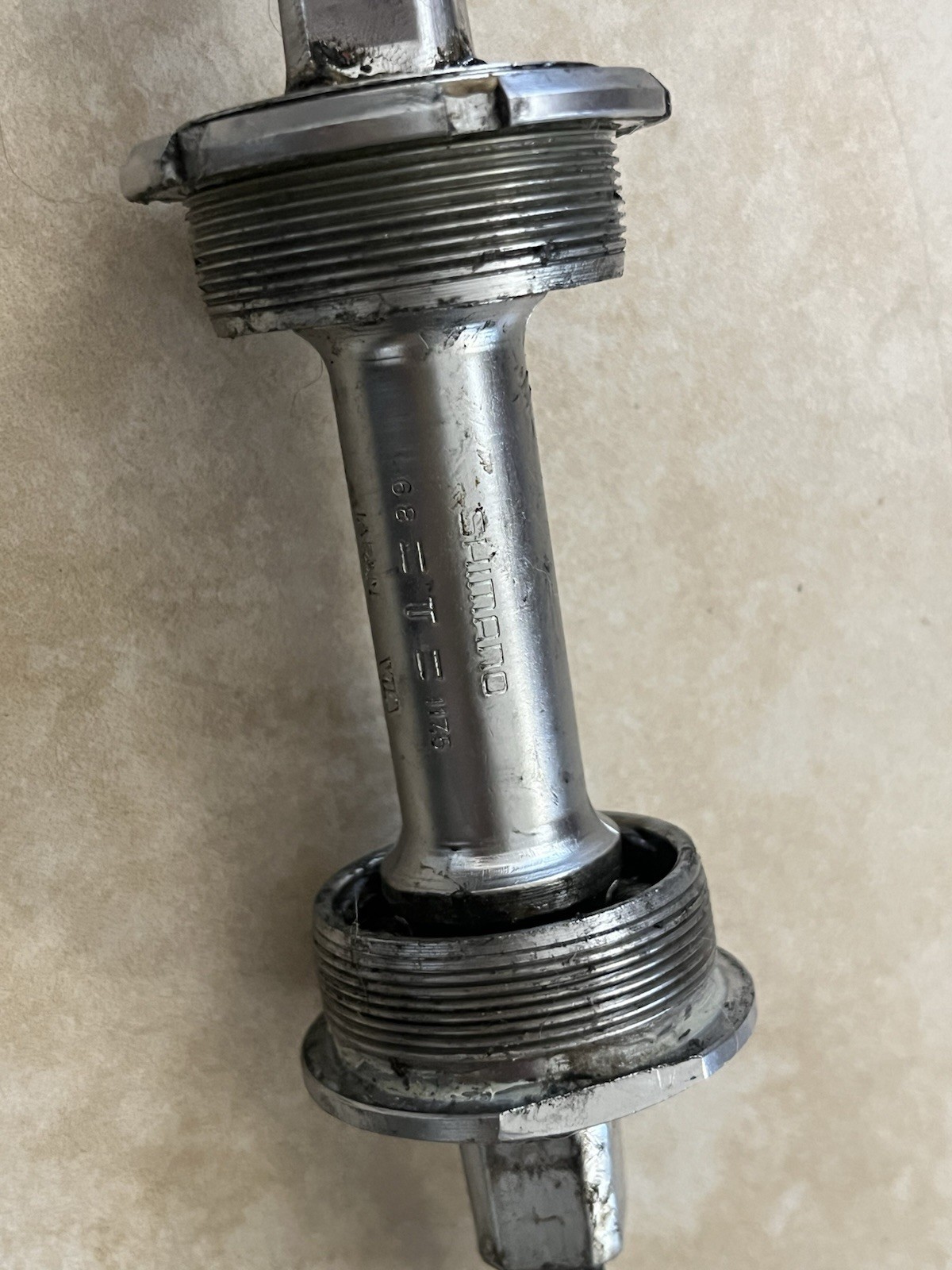Vintage Shimano Square Taper Bottom Bracket 68mmx117.5mm JIS CR-MO