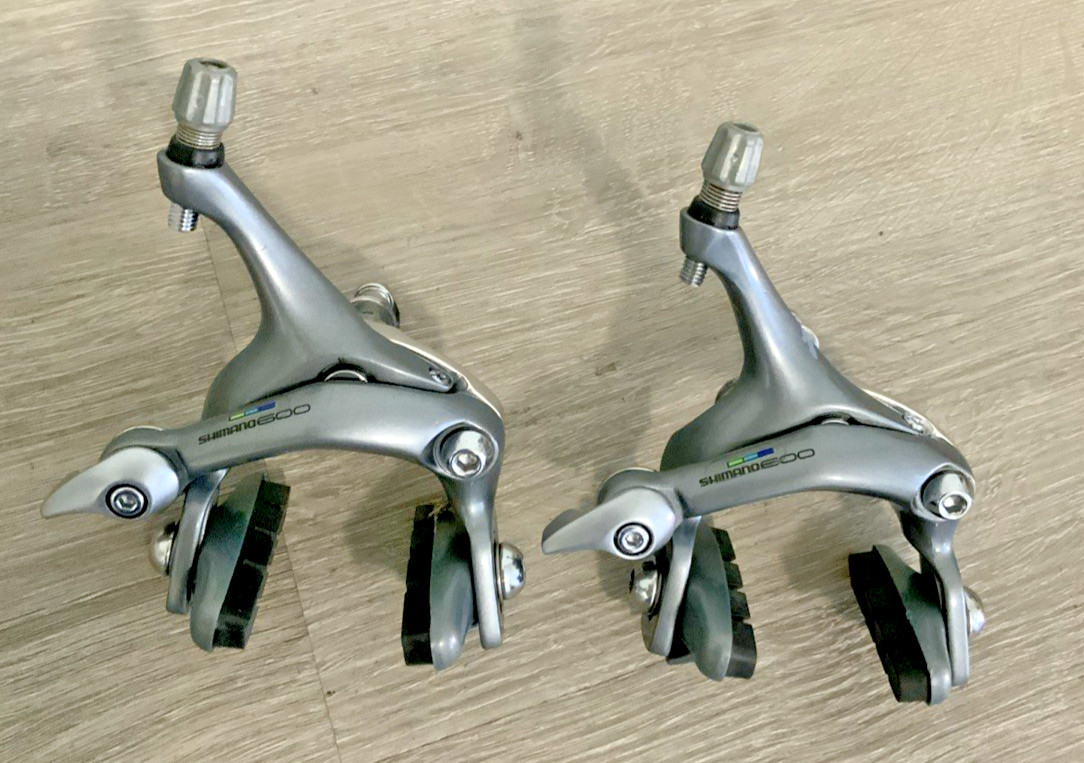 SHIMANO 600 ULTEGRA BRAKE CALIPERS RECESSED 39-49 MM REACH RECESSED MOUNTS 6403