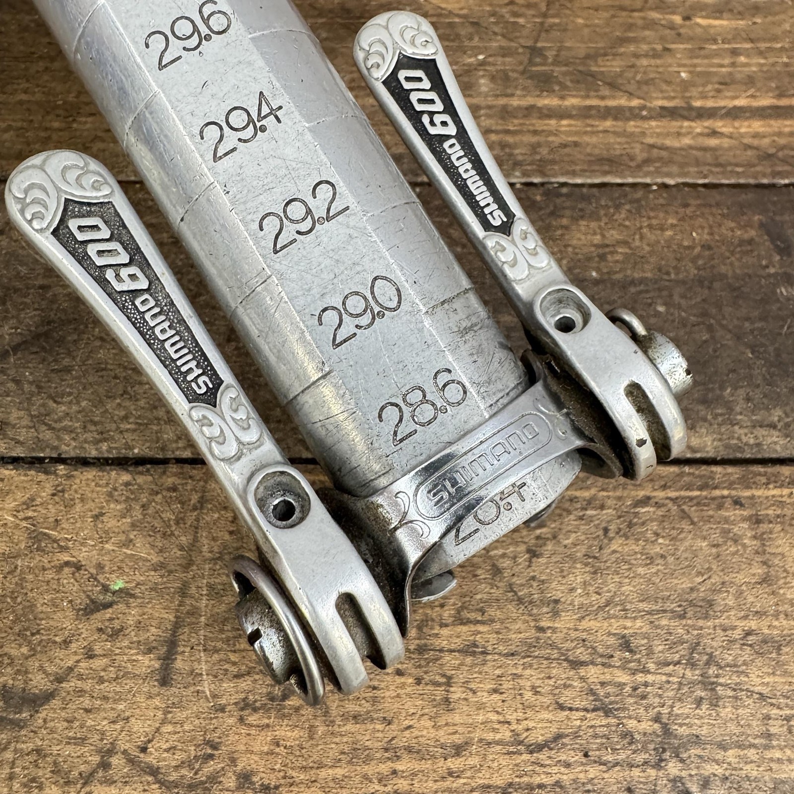 Vintage Shimano 600 Arabesque Shift Levers Shifter Set 28.6 Clamp Road 70s 80s