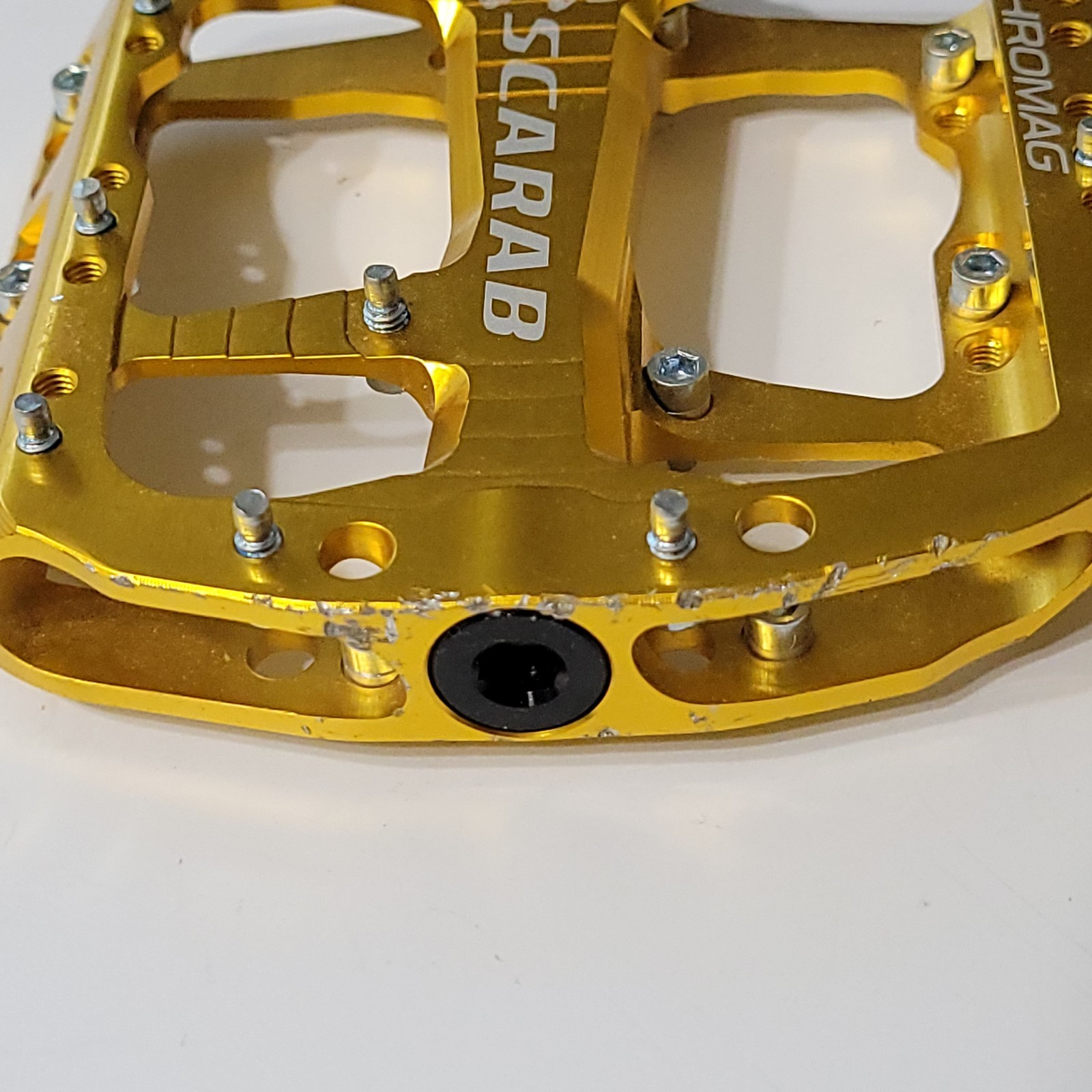 Chromag Scarab Platform pedals 9/16 sealed bearings Gold BMX mountain bike