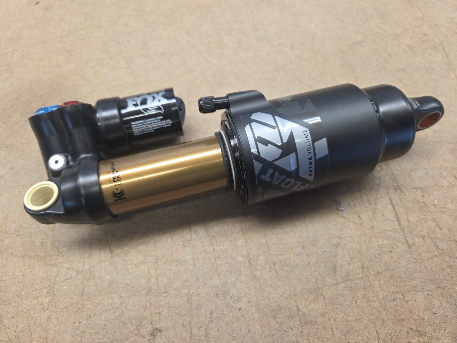 2025 FOX FACTORY FLOAT X2 SHOCK 230MM X 65MM Enduro Mtb