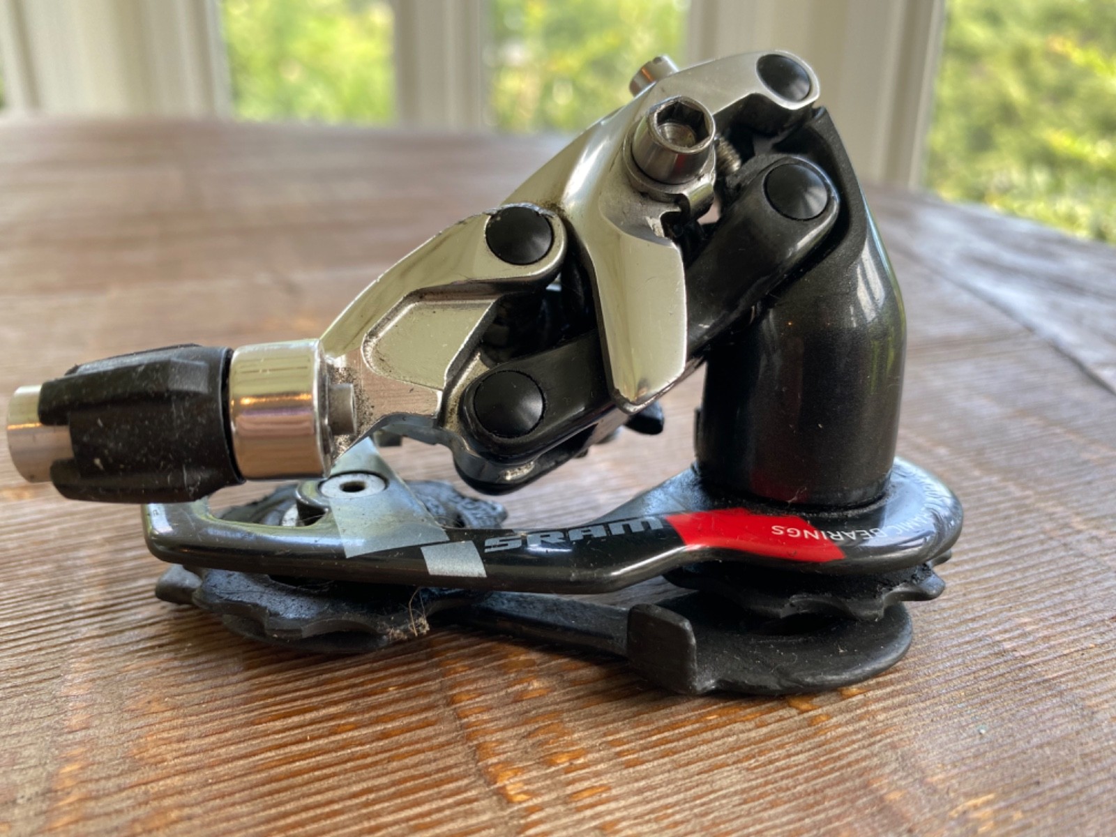 SRAM Red 10 Sp Road Bike Rear Derailleur Short Cage 32T Ceramic BlackBox Bearing