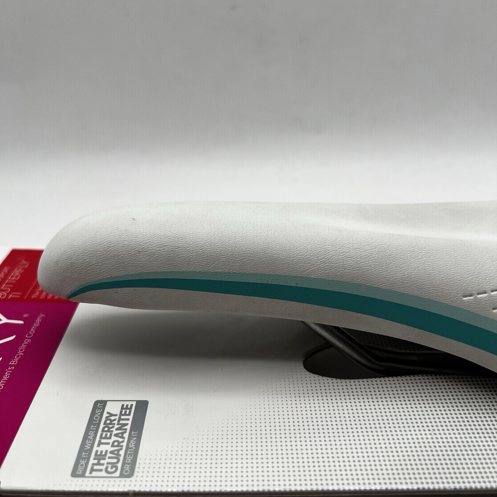 Terry Women’s Butterfly Ti Bike Saddle Seat, Comfortable Center Cutaway, White