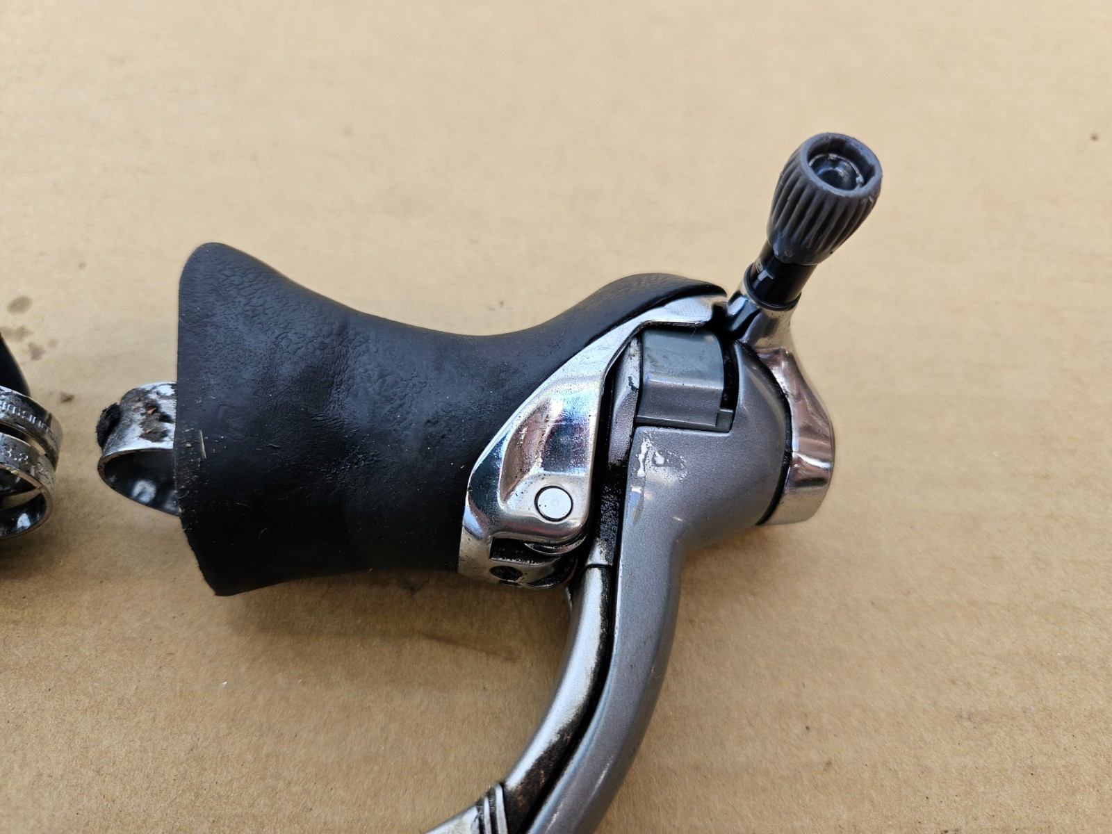 Vintage Shimano 600 Tricolor Road Bike STI Shifters Left Right Set ST-6400 Japan