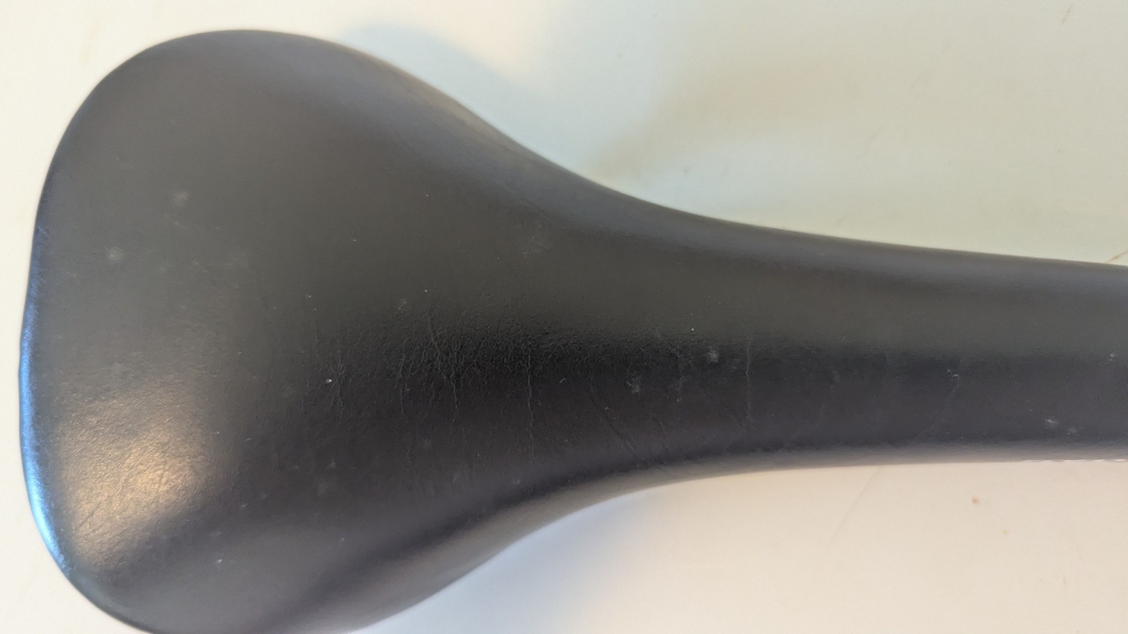 Vetta TT TriShock Saddle with Manganese Rails, Black, Vintage