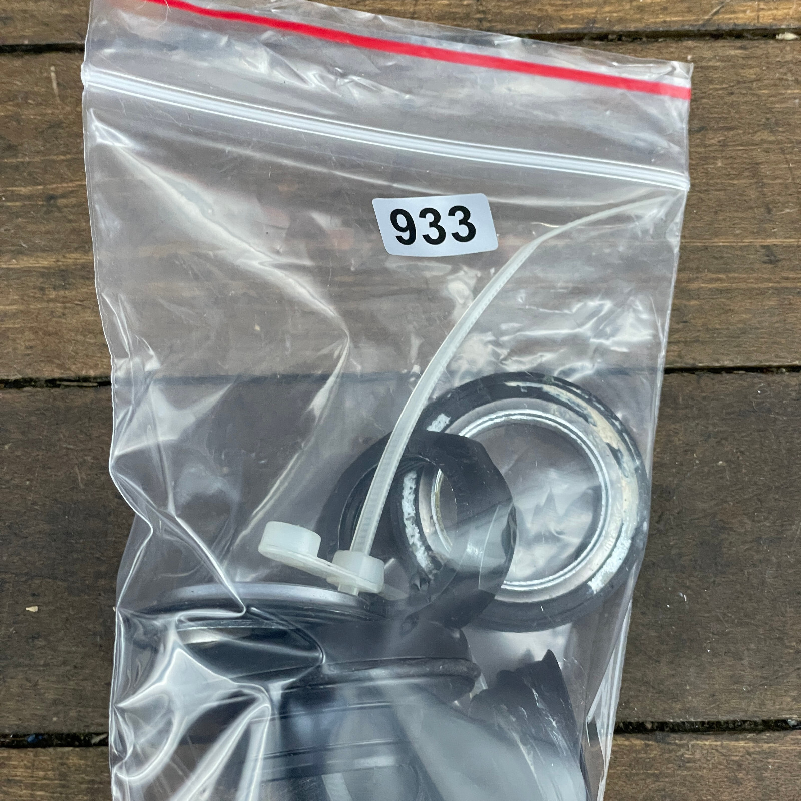 Vintage Suntour XC Grease Guard Headset 1 In Threaded 90s Race Bike 30.2 Black