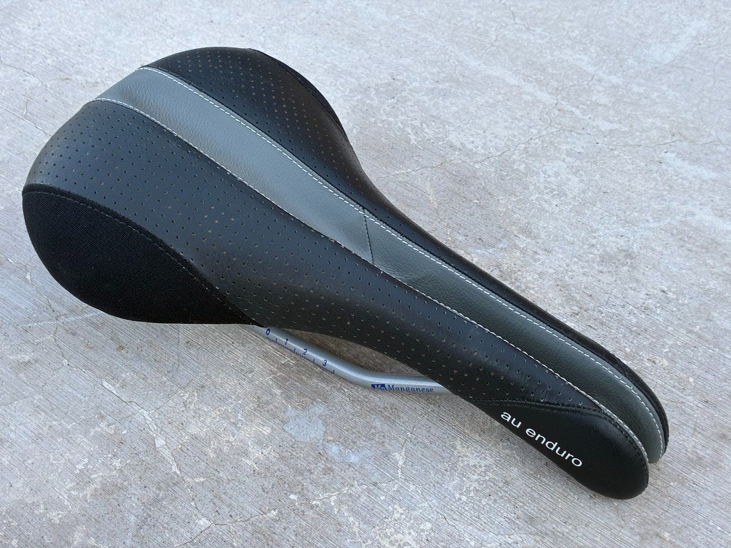 NOS Koobi Au Enduro Ace of Spades Saddle | Manganese Rails / Made in Italy