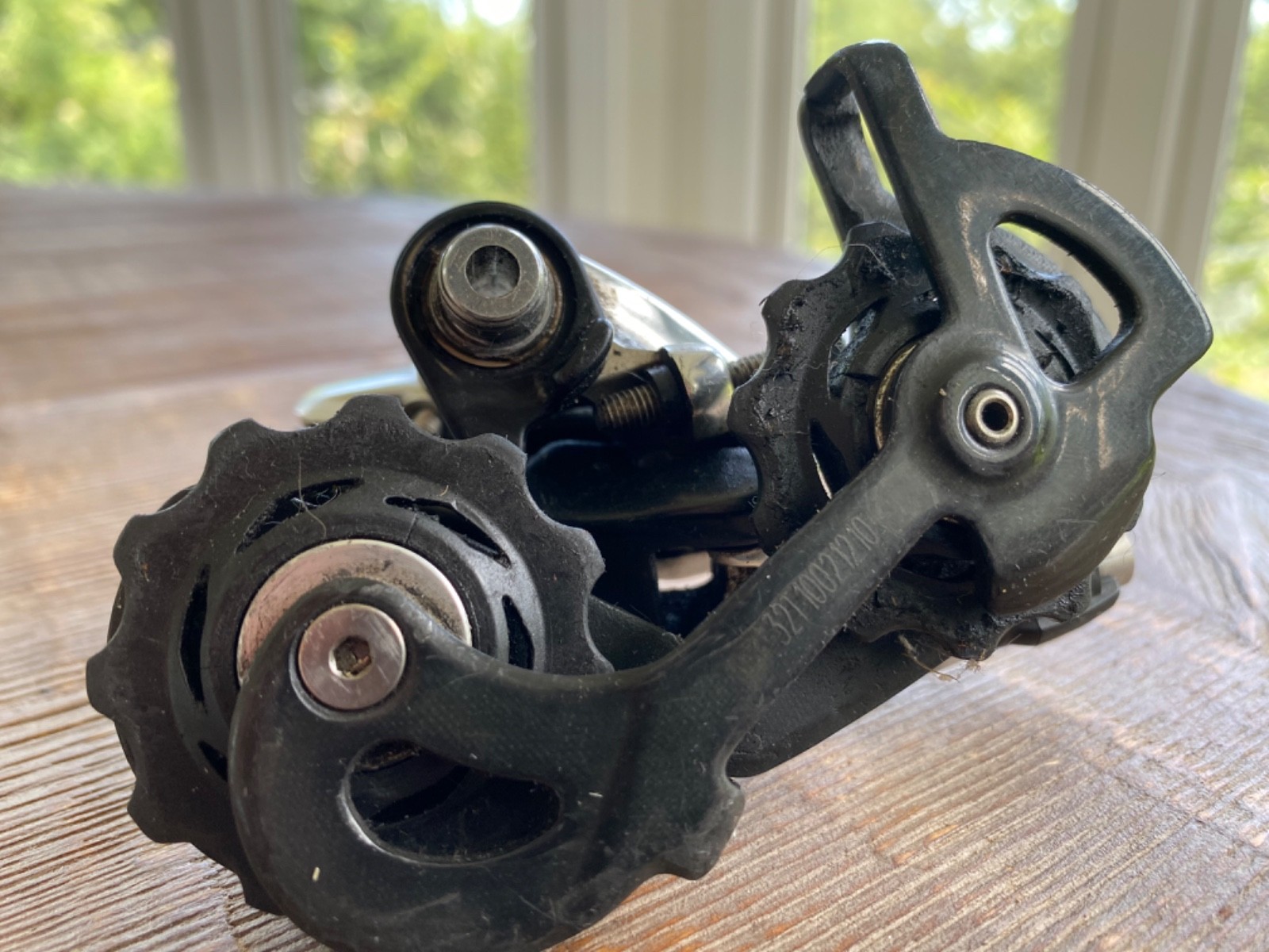 SRAM Red 10 Sp Road Bike Rear Derailleur Short Cage 32T Ceramic BlackBox Bearing