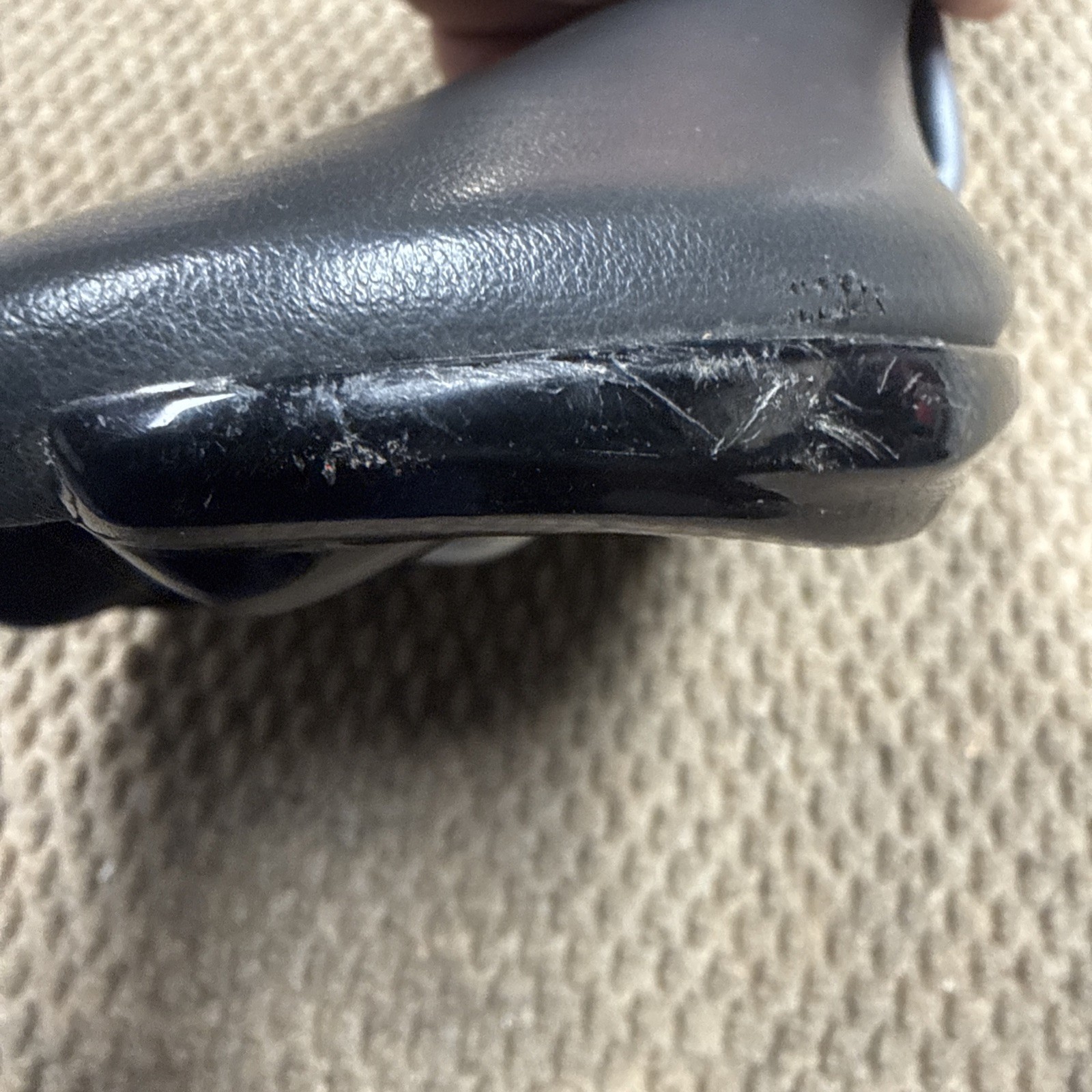 Aliante Sport Saddle FI’ZI:K MADE IN ITALY LEATHER 9.9OZ USED CONDITION