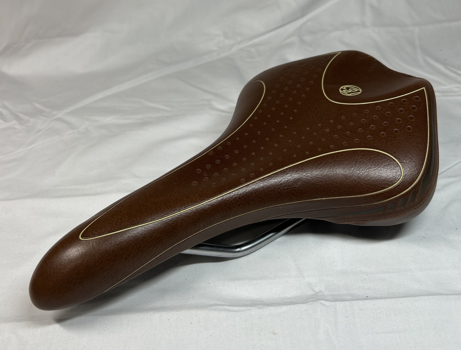 Bontrager H1 Bike Saddle Seat Brown 155mm Width 270mm Length Trek Bicycle