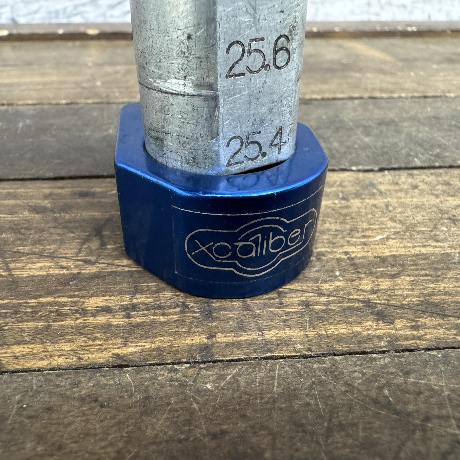 VIntage Xcaliber BMX Seatpost Clamp 25.4mm Blue Alloy 80s OG X-Caliber Collar