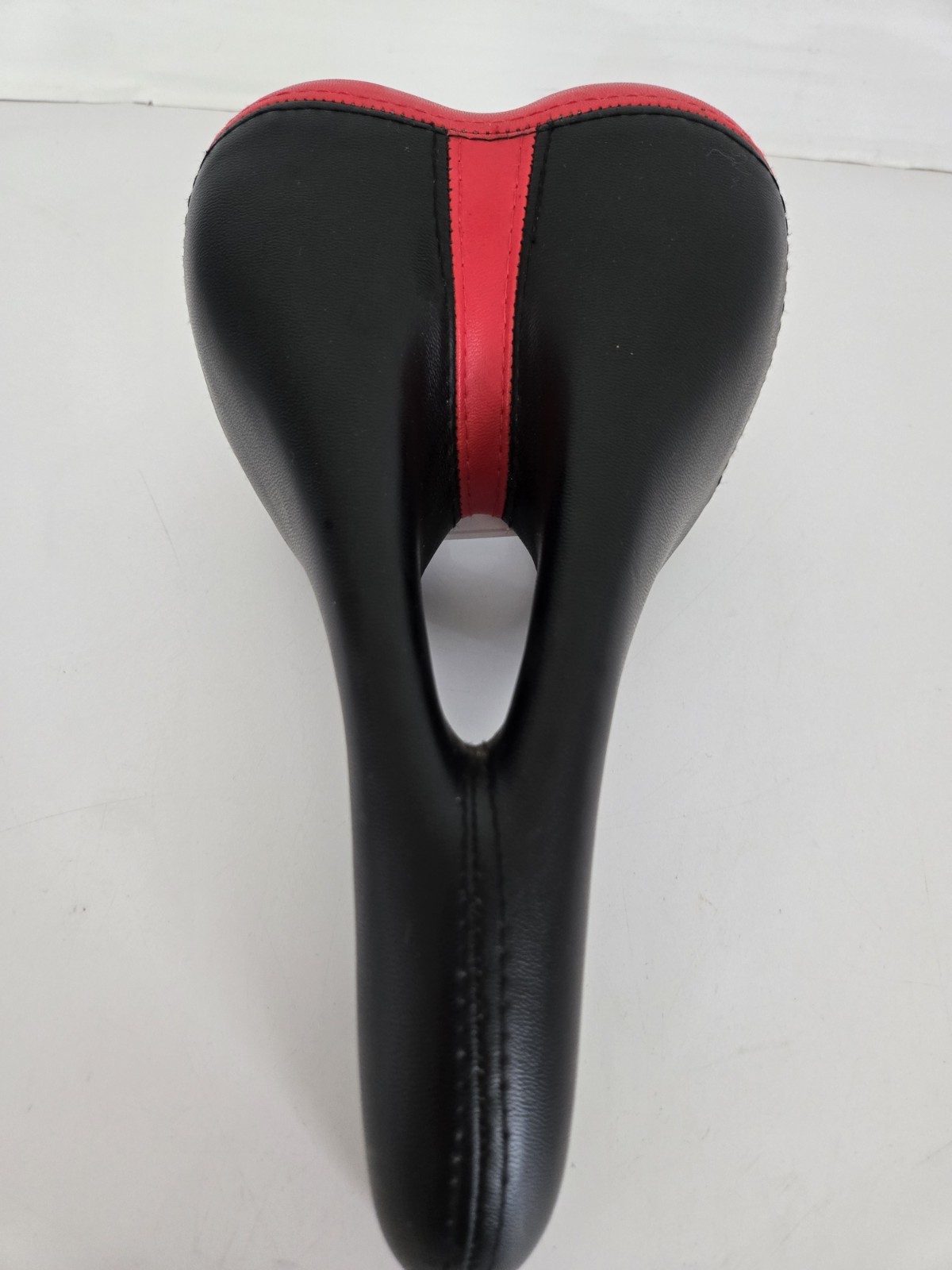 Schwinn Bicycle Seat 9.5 X 5.5” Red & Black Split Seat Hole In Center FREE SHIP