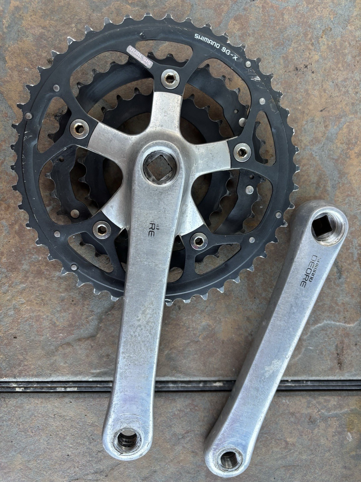Shimano Deore FC-MT60 Triple MTB/Touring Crankset 46/36/26 175mm Arms