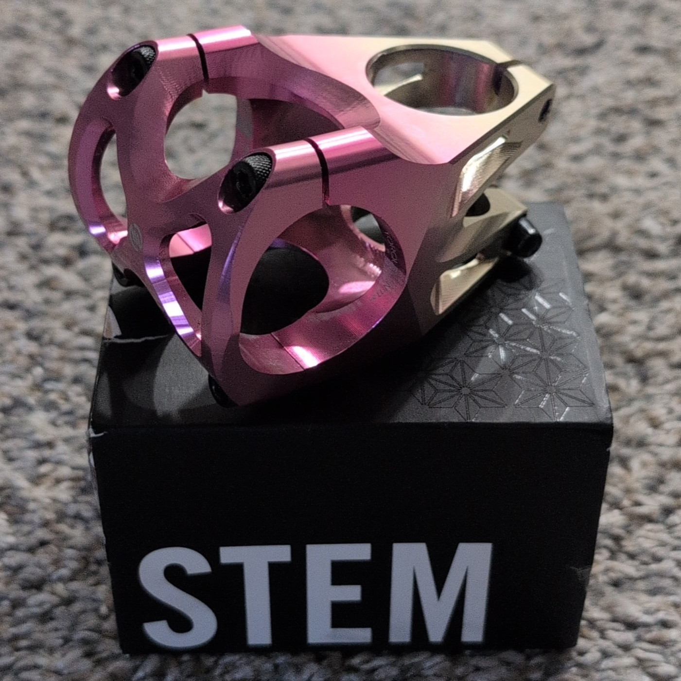 MIXED Dual-Color MTB Threadless Stem 35mm Clamp 45mm Length Cherry Gold