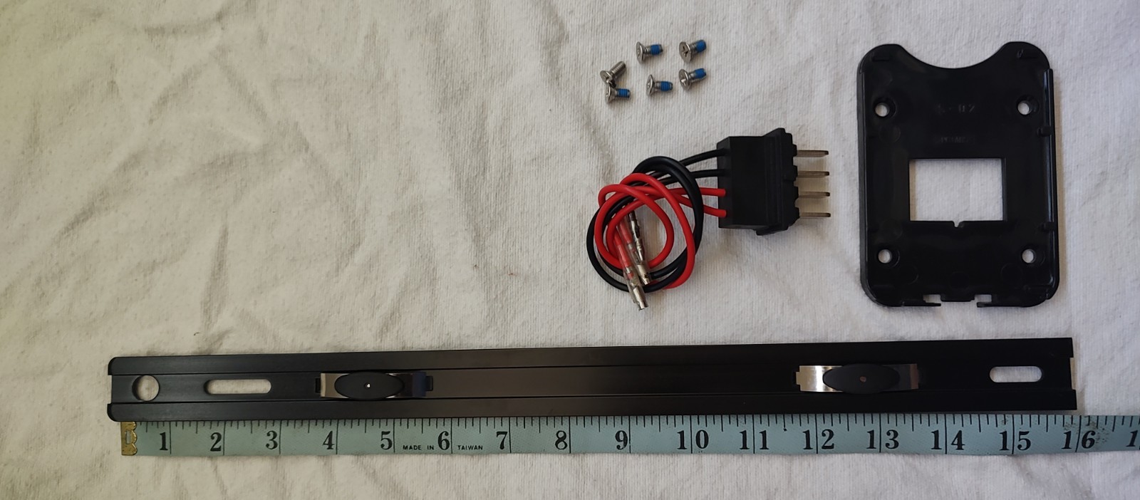 SILVERFISH BATTERY MOUNTING SLIDE RAIL BASE CONNECTOR SET