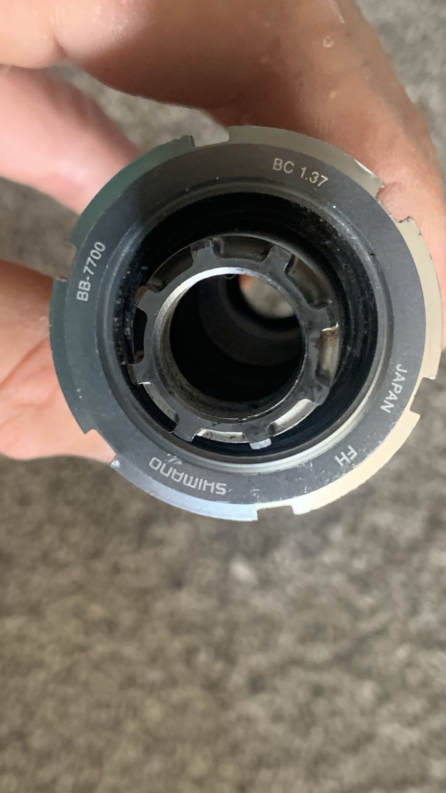 Shimano Dura-Ace BB-7700 Bottom Bracket BSA 109.5mm
