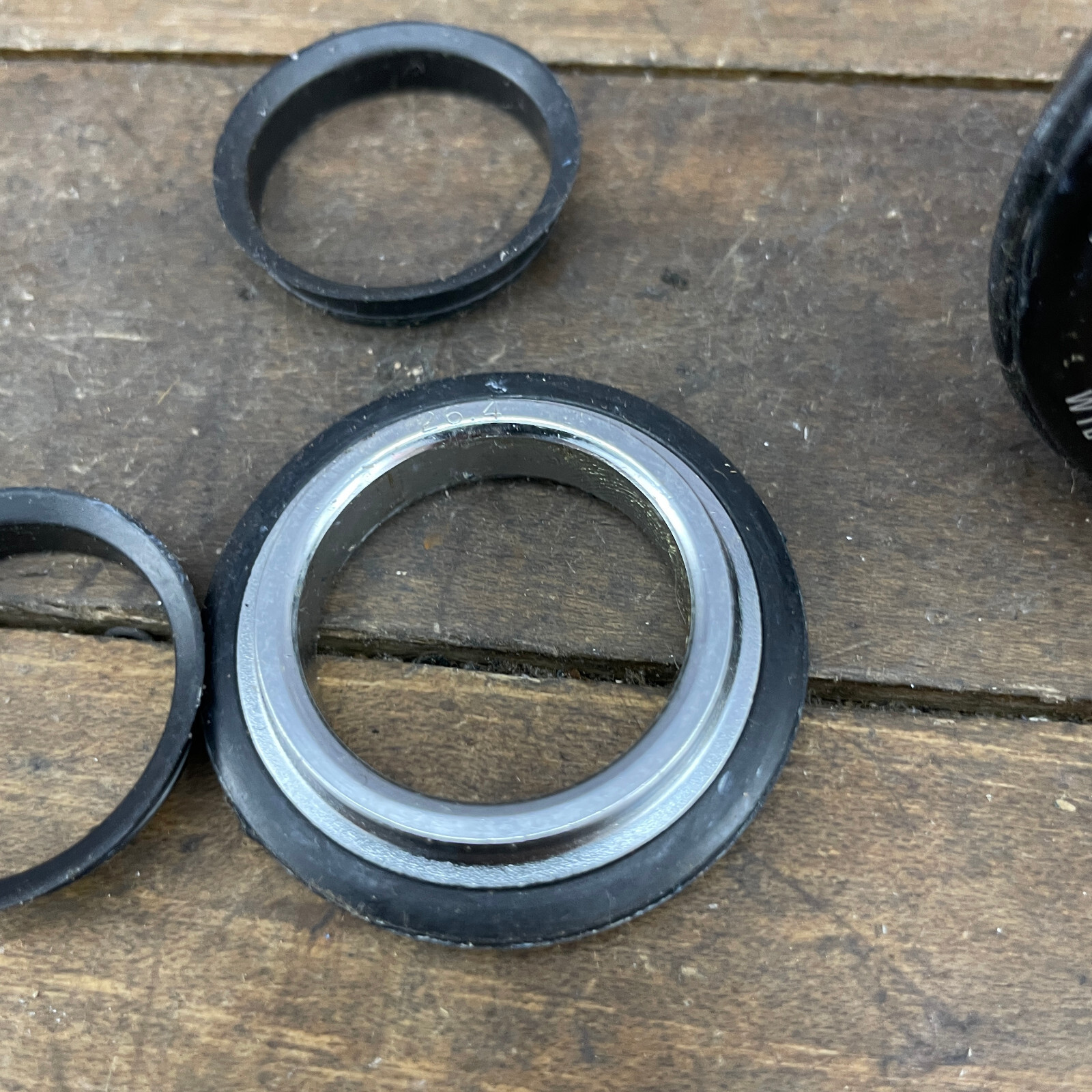 Vintage Suntour XC Grease Guard Headset 1 In Threaded 90s Race Bike 30.2 Black