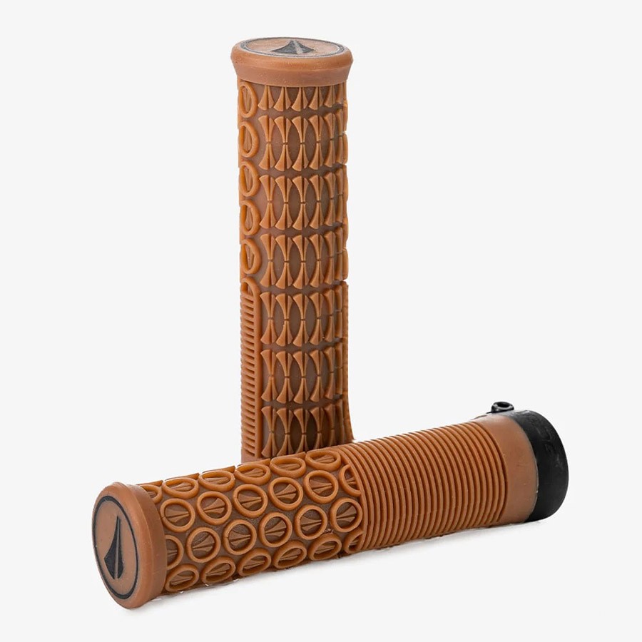 SDG Components Thrice 31 Grips, 136mm, Gum