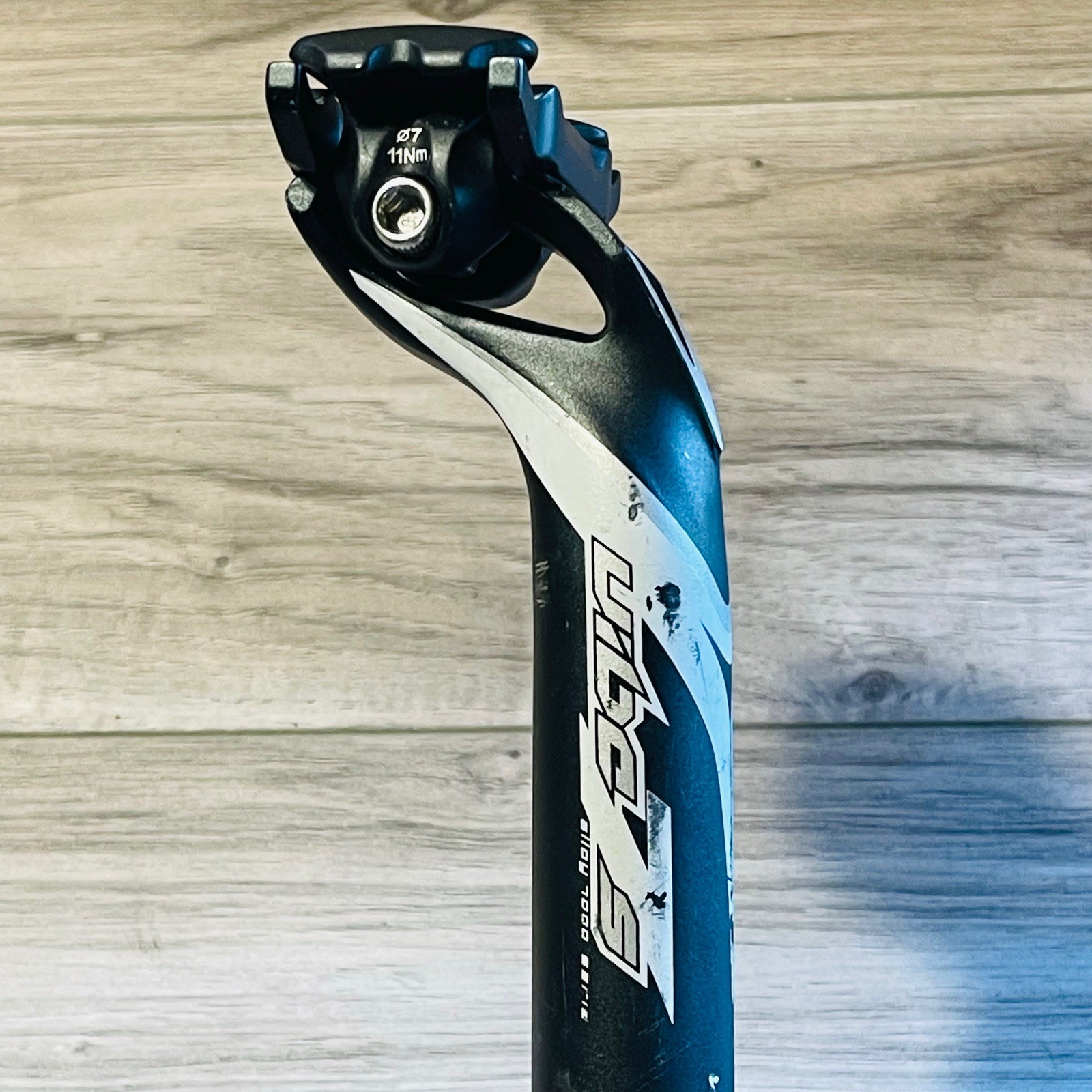 Shimano Pro Vibe 7S Seatpost 27.2 x 350 Black for Round 7×7 Rails