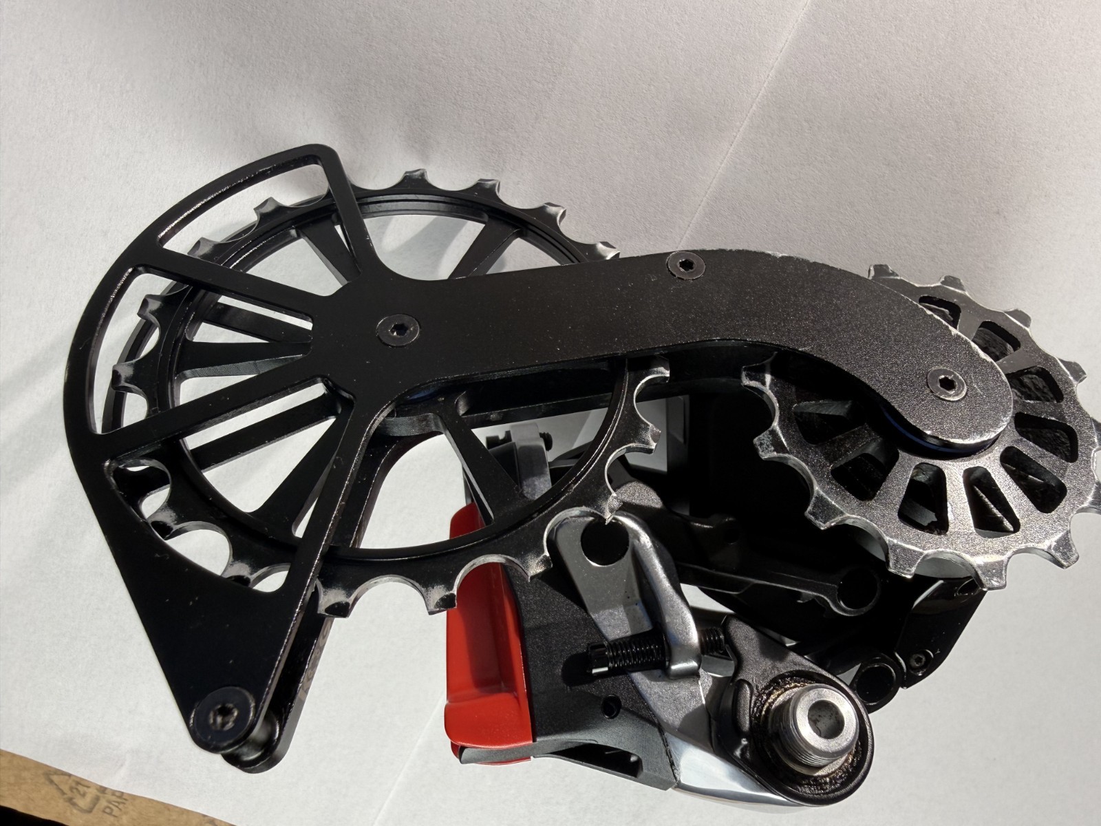 SRAM Red AXS eTap D1 Electronic 12-Spd Rear Derailleur & Black Kogel Kolossos