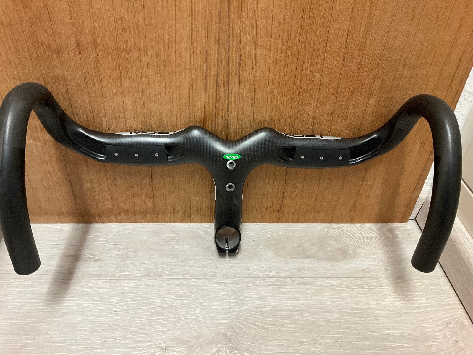 NOS Pinarello Most Talon Carbon Compact Integrated One Piece Handlebar Handlebar