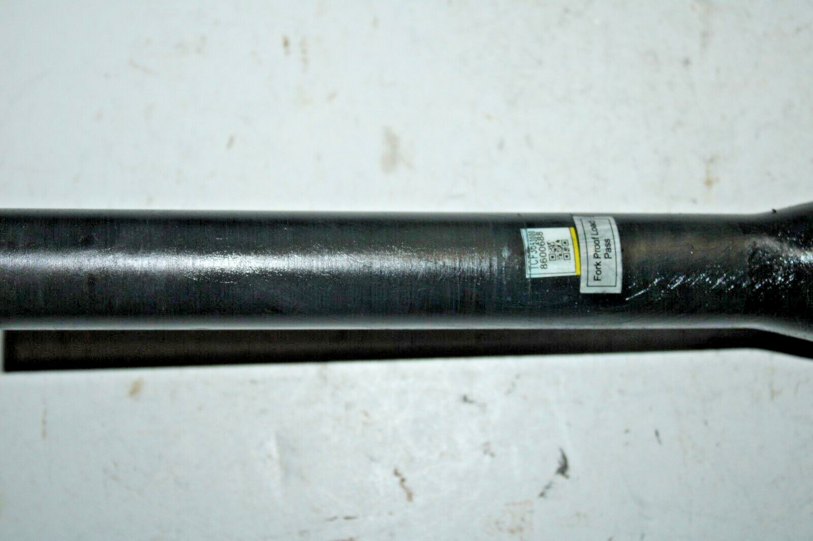 Trek Emonda Carbon Road Bike Fork 11/8″ Tapered 38.4 220mm Disc 378g Thru Axle