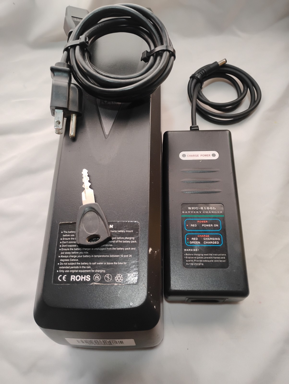 OEM Rad Power Bikes Safe Shield External Battery 48V W/key & charger. Works RP