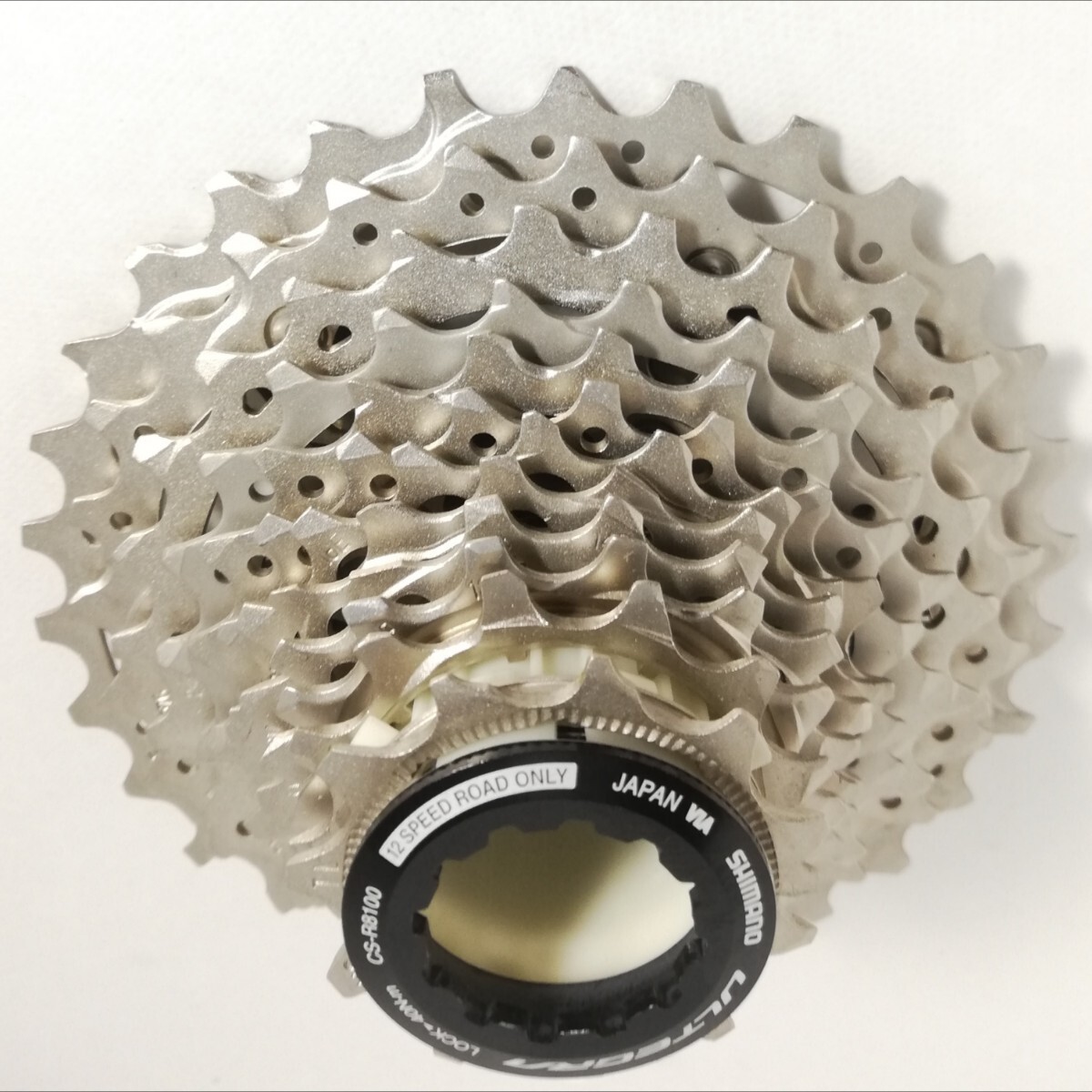 SHIMANO ULTEGRA CS-R8100 12-Speed Road Cassette Sprocket 11-30T New Pull-Off