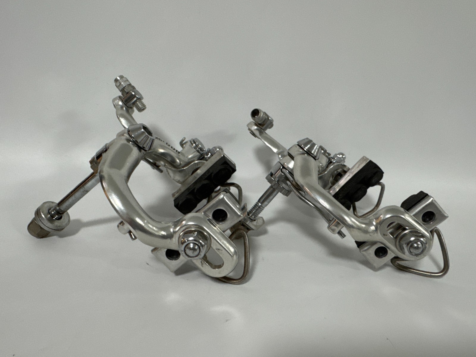MINT Shimano 600 EX Arabesque Brakeset Front/Rear Calipers brakes brake set