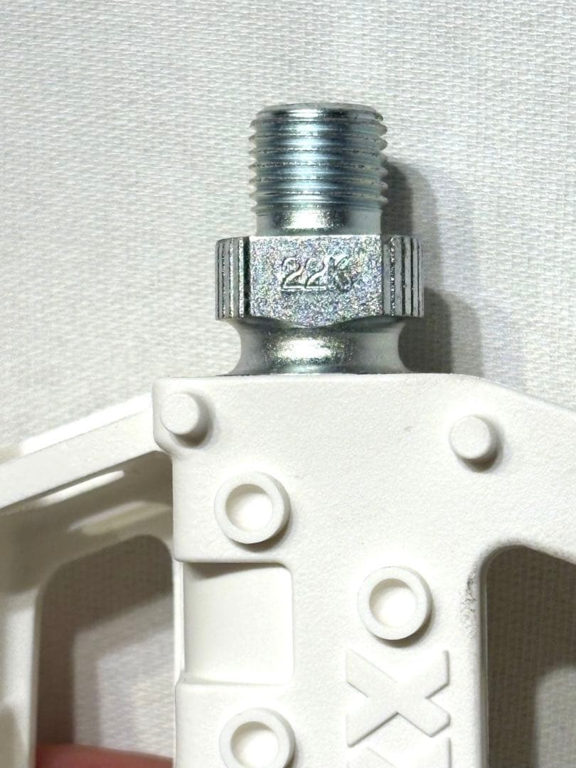 MKS GRAFIGHT-XX Pedals White Used BC1/2 Compatibility No Install