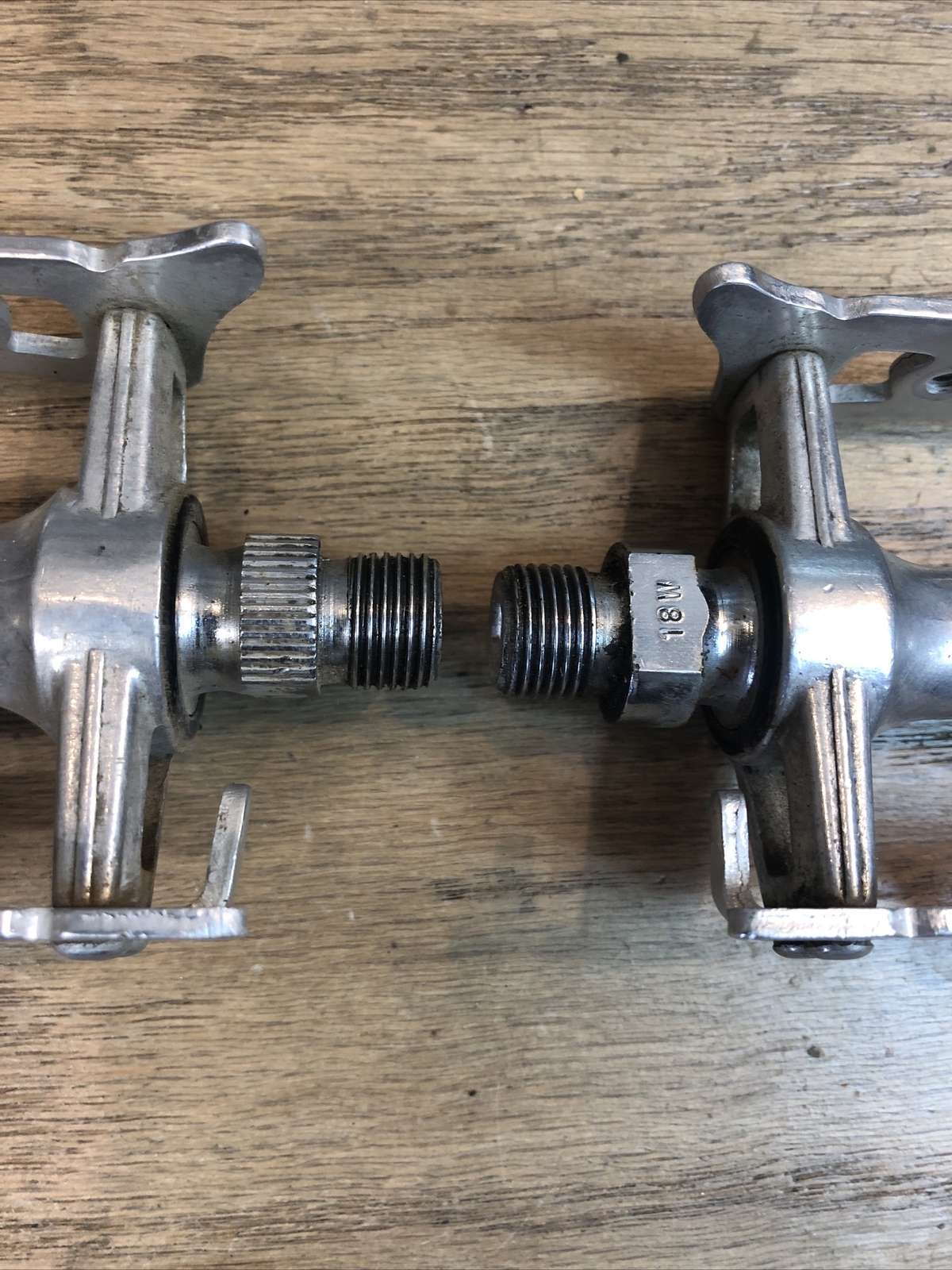 Sakae Ringyo SR SP-100AL 9/16″ Road Bike Pedals