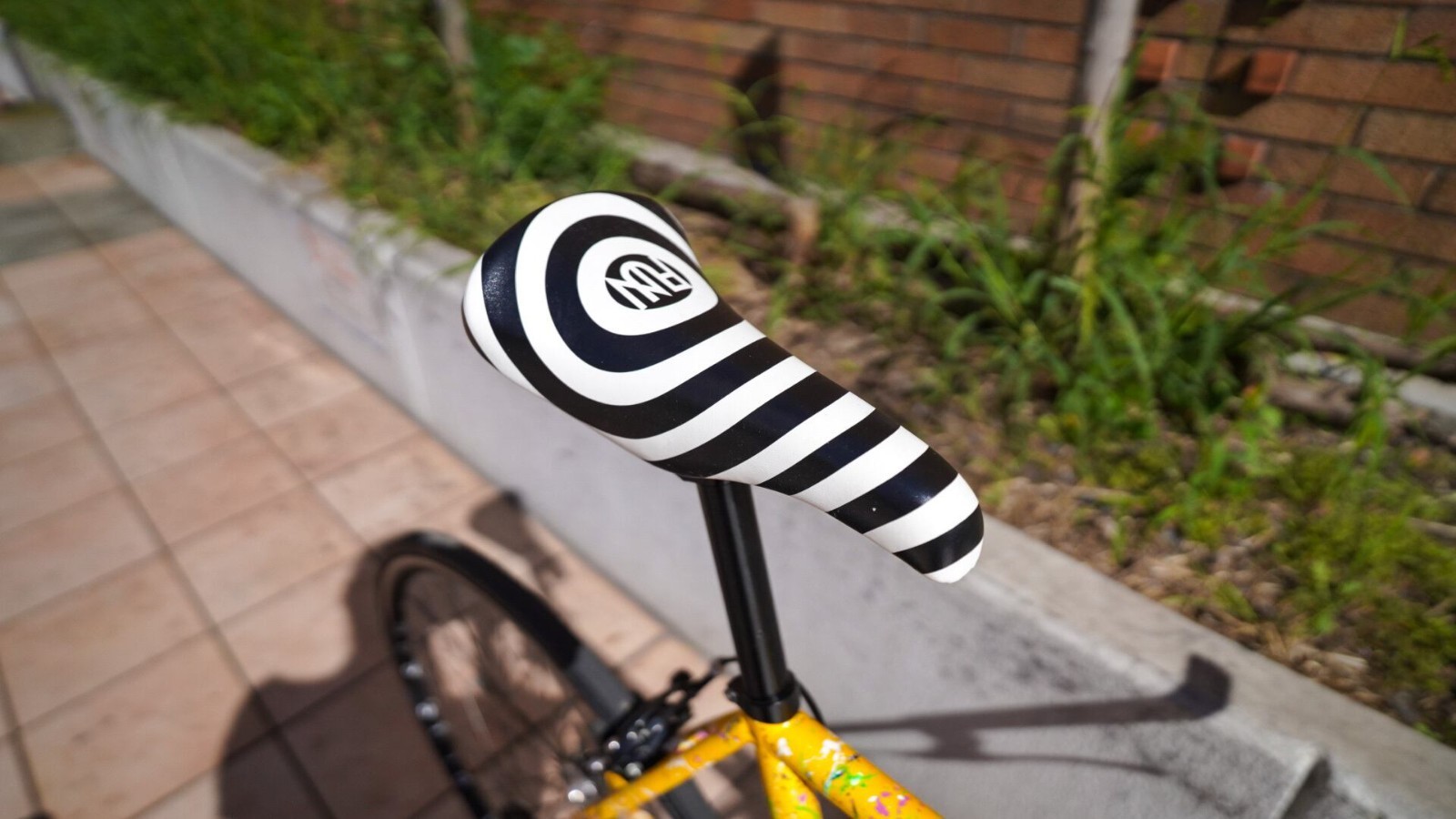 FUN EASY Monograph Saddle Fixie BMX Road Bike Bicyle Seat Custom Parts from JPN