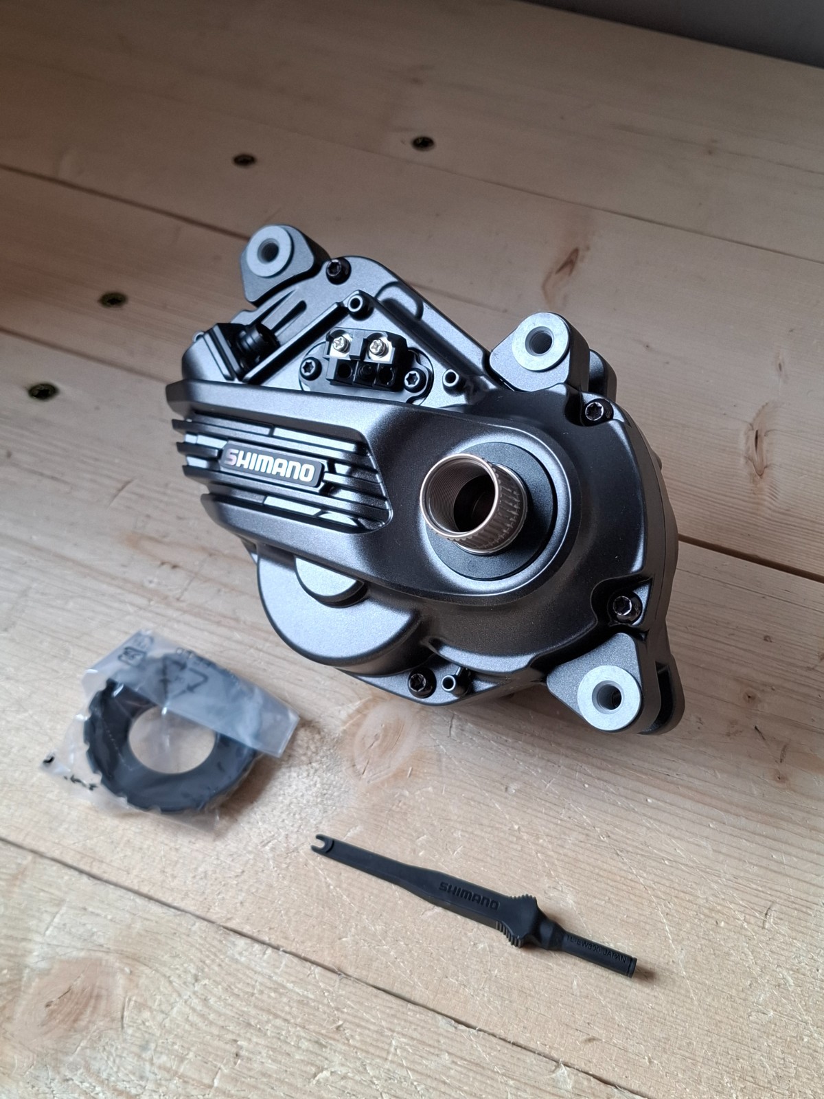 Shimano STEPS EP8 DU-EP800 Mid-Drive Motor 250W E-Bike NEW OEM