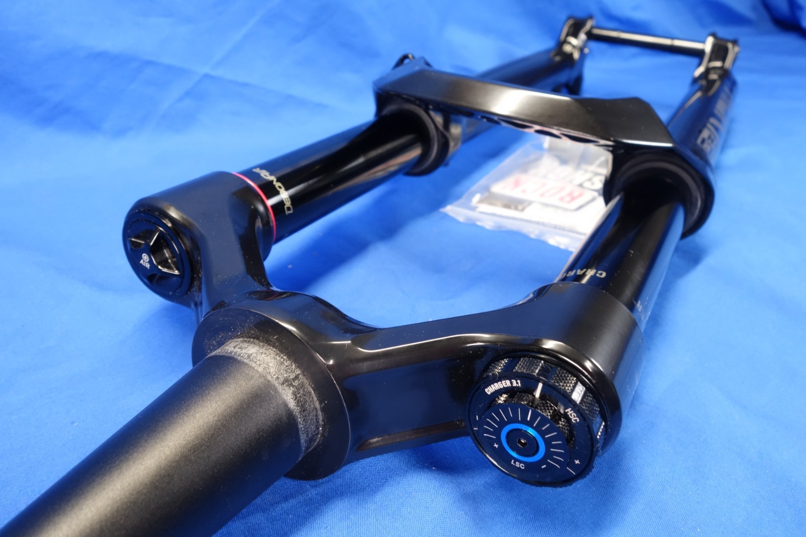 New RockShox Lyrik Select+ 29″ MTB Fork, 140mm Travel, Boost, Charger 3.1 RC2