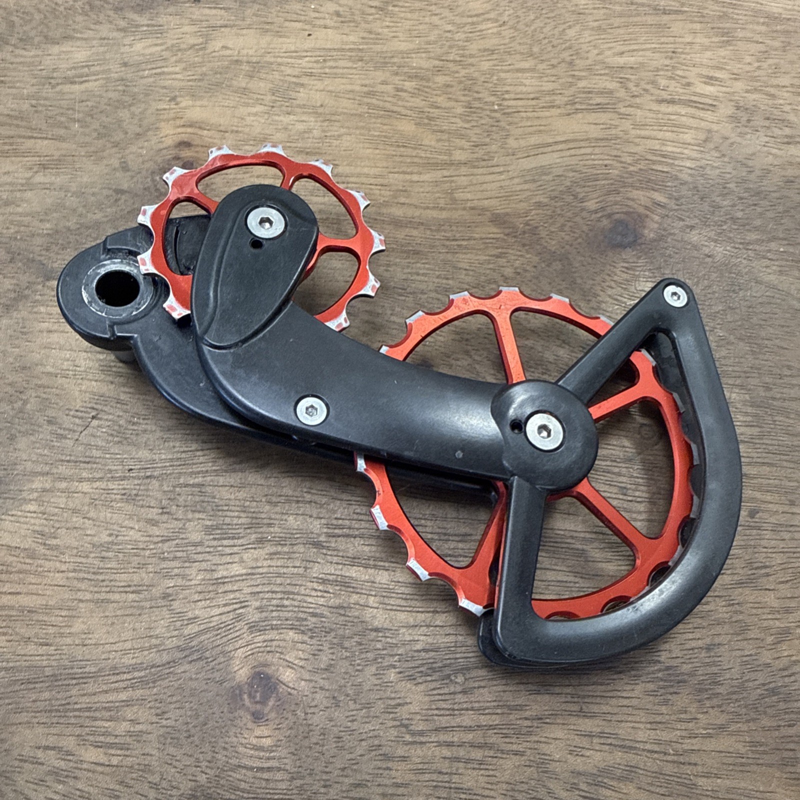 CeramicSpeed OSPW Pulley Wheel System for Campagnolo 11-Speed EPS Black Red