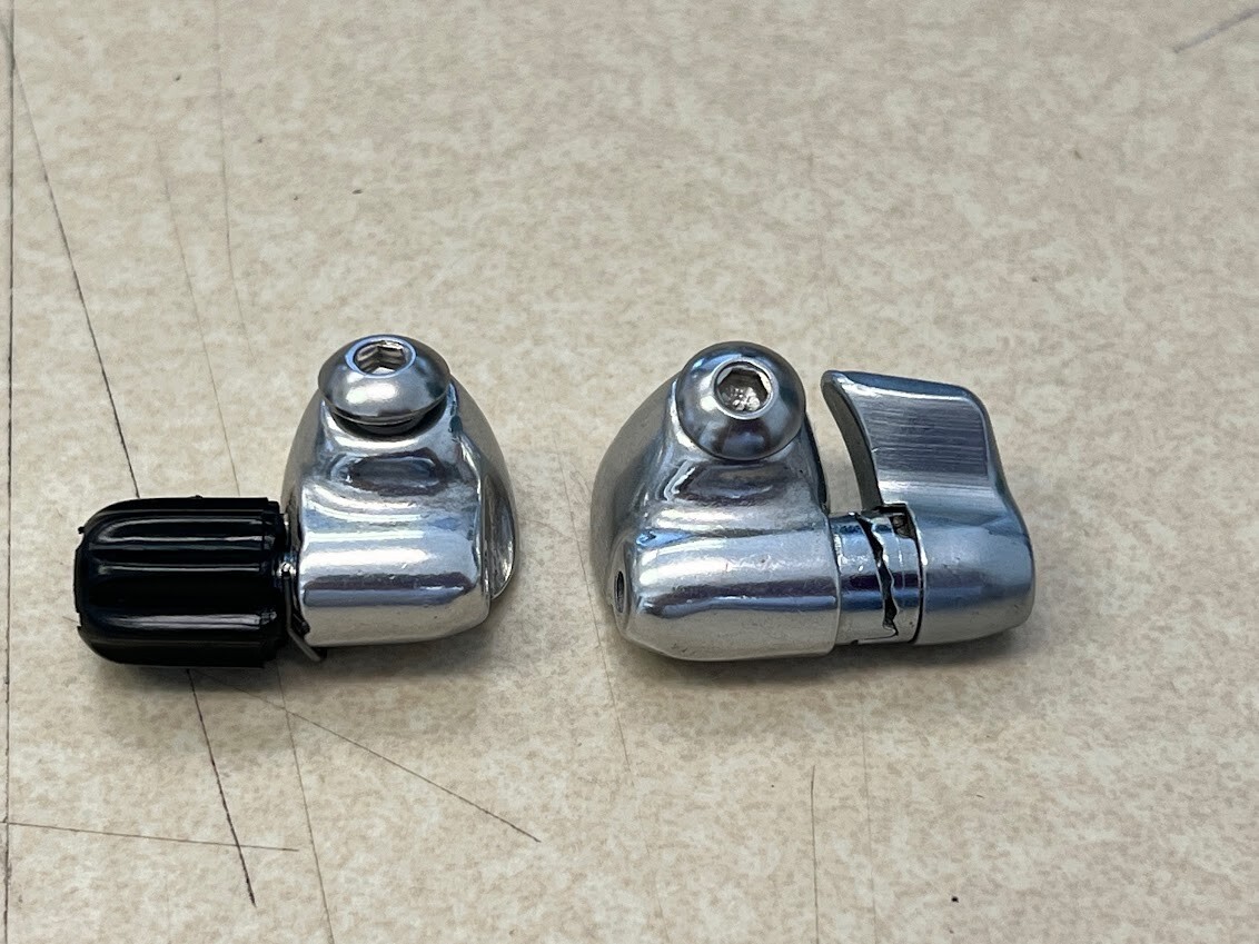 Shimano SM-ST74 Dura Ace STI Cable Stops for Downtube Braze FLAT – NEW (NOS) *