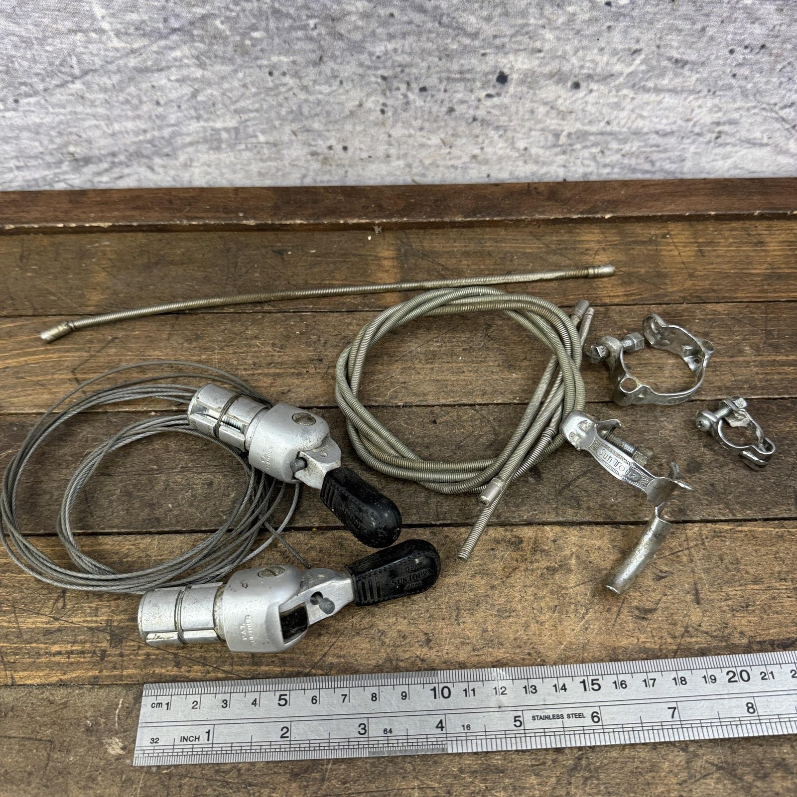 Vintage SunTour Bar End Shifter Set Casing 28.6 Clamp Lot Touring Bike Housing