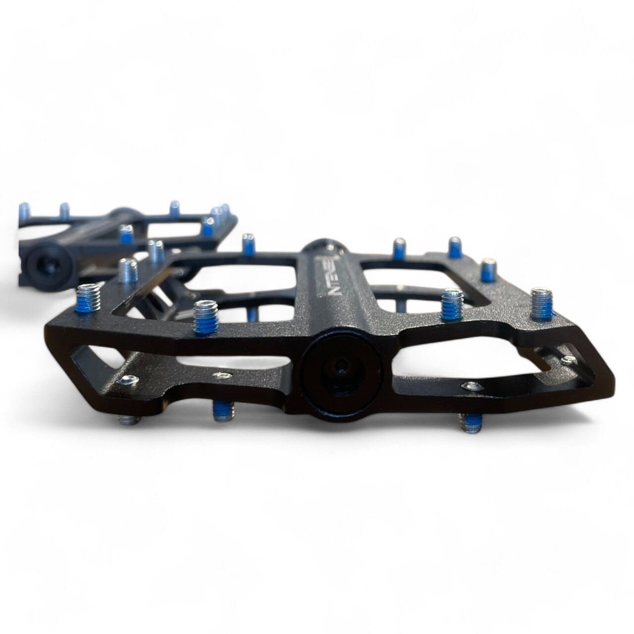Intense MTB Bike Bicycle Platform Pedals 9/16″ FUll CNC Mountain Bike Pedal