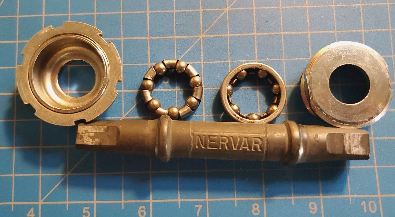 bottom bracket NERVAR made in France for road bike FRA 121 mm