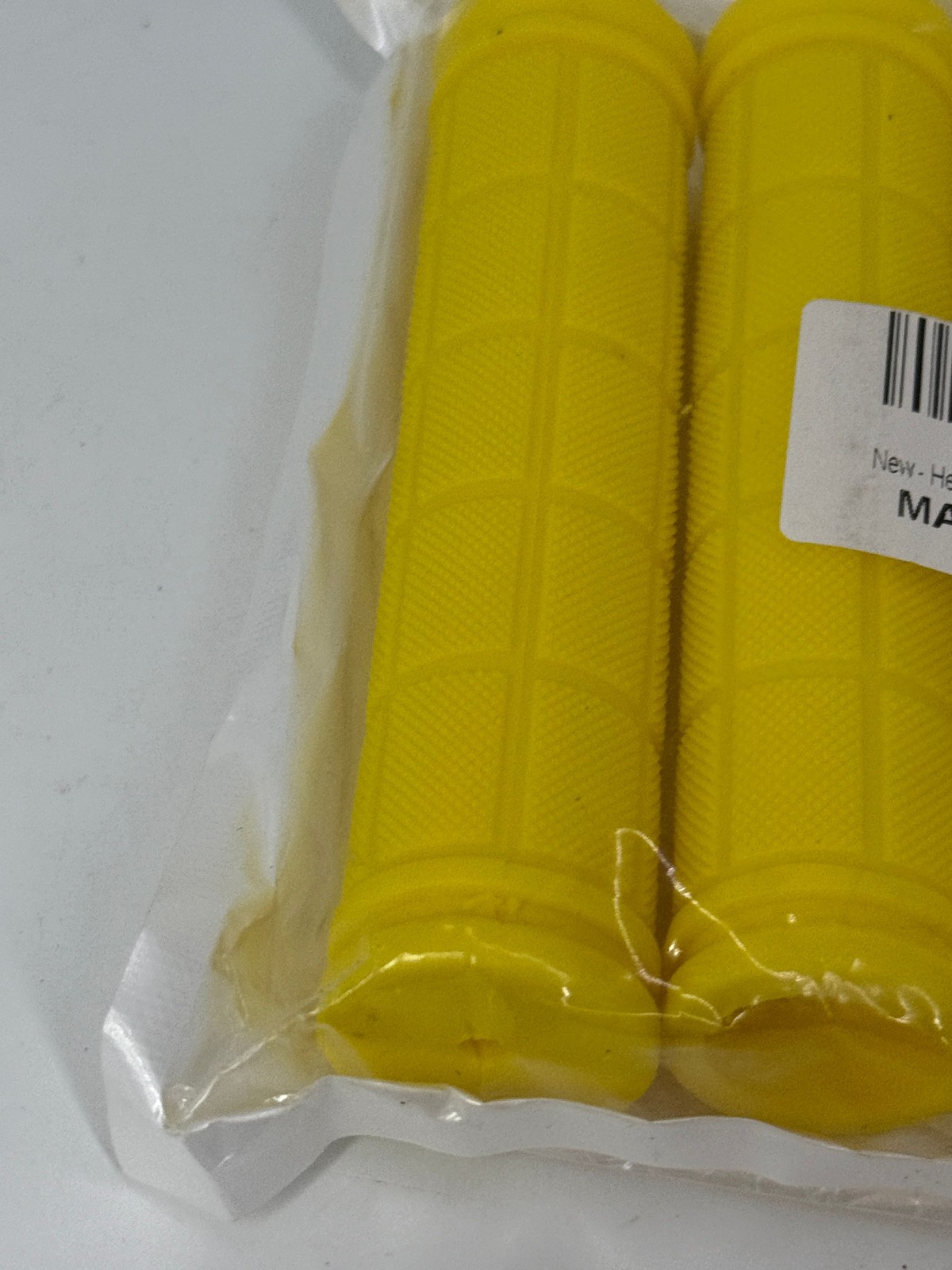Helonge Bike Handlebar Grips Set of 4 Yellow Rubber Anti-Slip 4.75 Inch