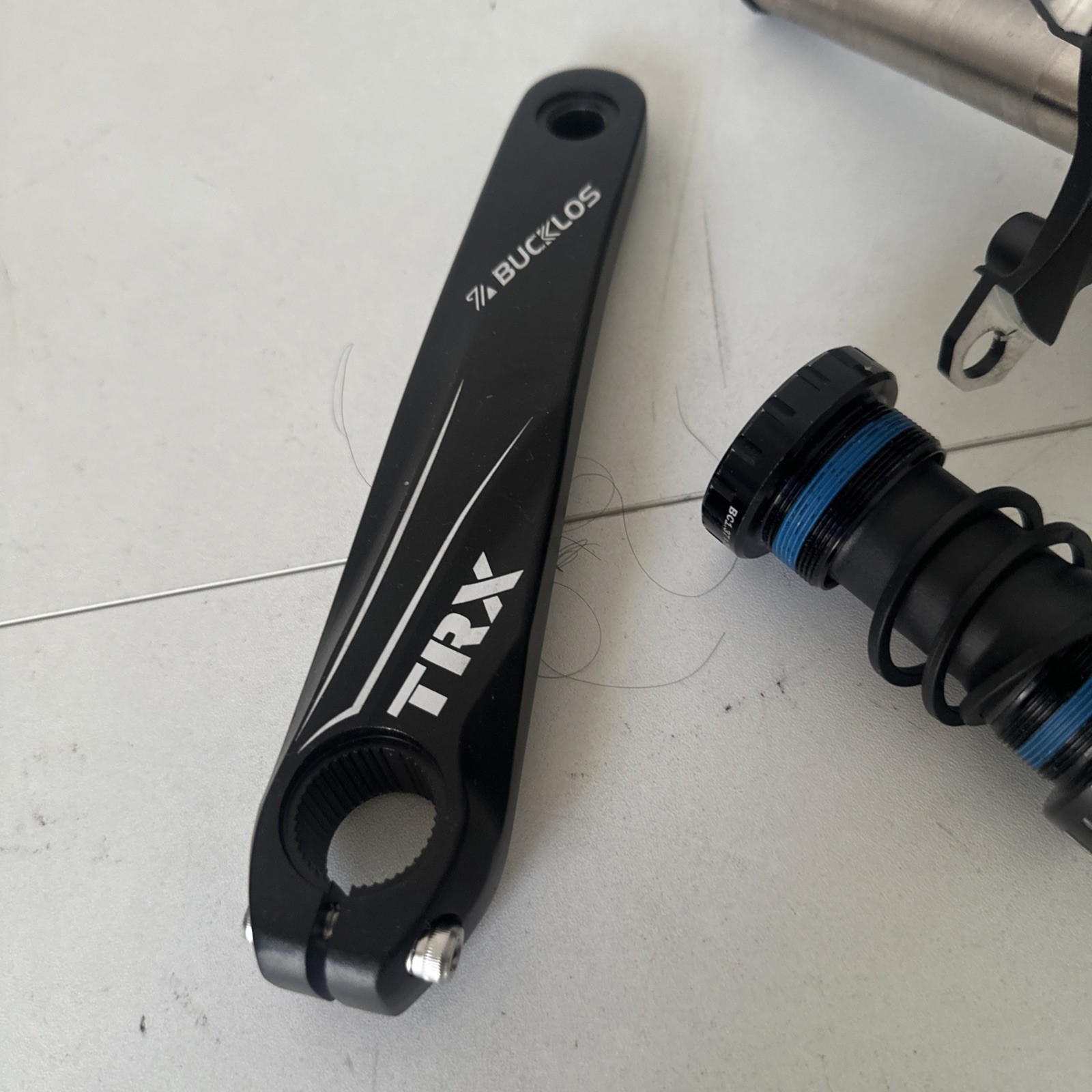 104/64BCD Mountain Bike 170mm Crank+BB 24mm Spindle Aluminum Hollowtech Crankset