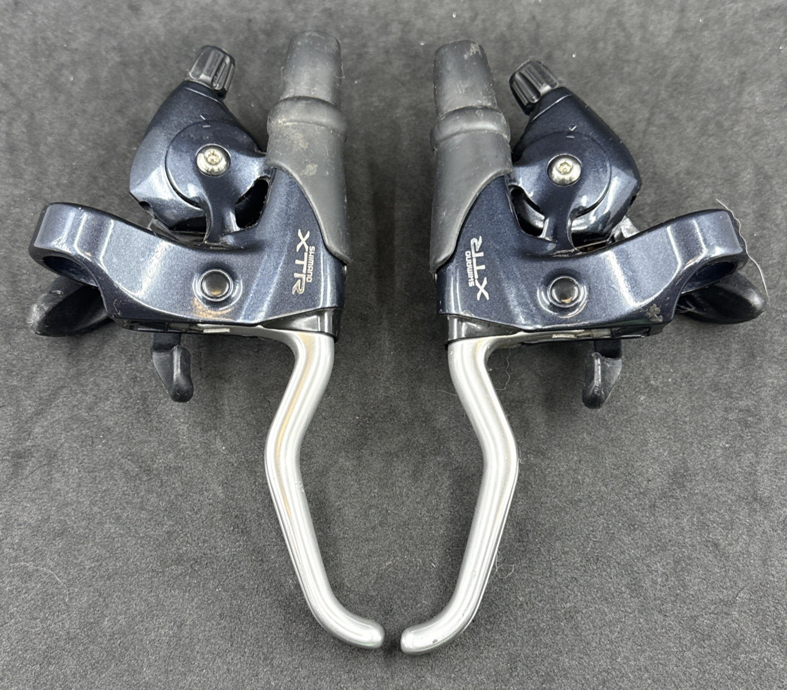 Shimano XTR ST-M900 Brake & Shift Lever Set MTB 3 x 8 Speed Rapidfire EXCELLENT