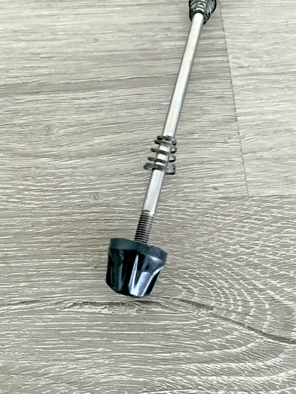 PRO LITE FRONT SKEWER 100 MM SPACING CARBON LEVER NYLON NUT 48 GRAMS